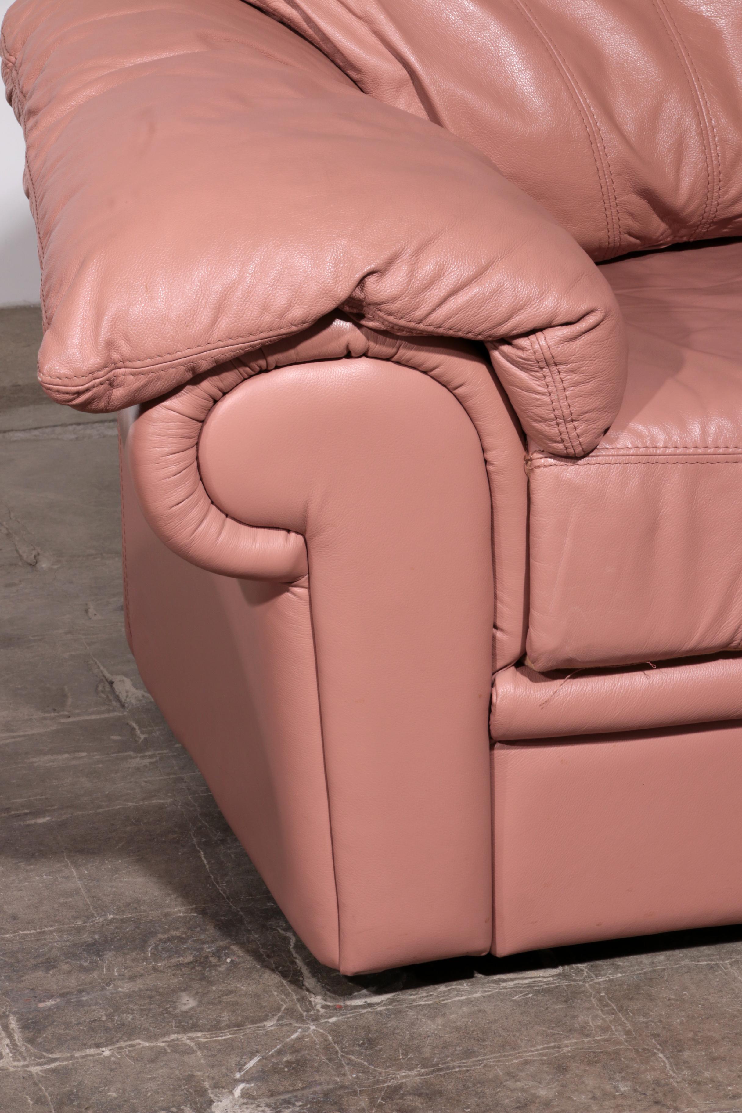 Italienisches Lounge-Set - 4 Pieces aus rosa Leder (1970er Jahre) im Angebot 7