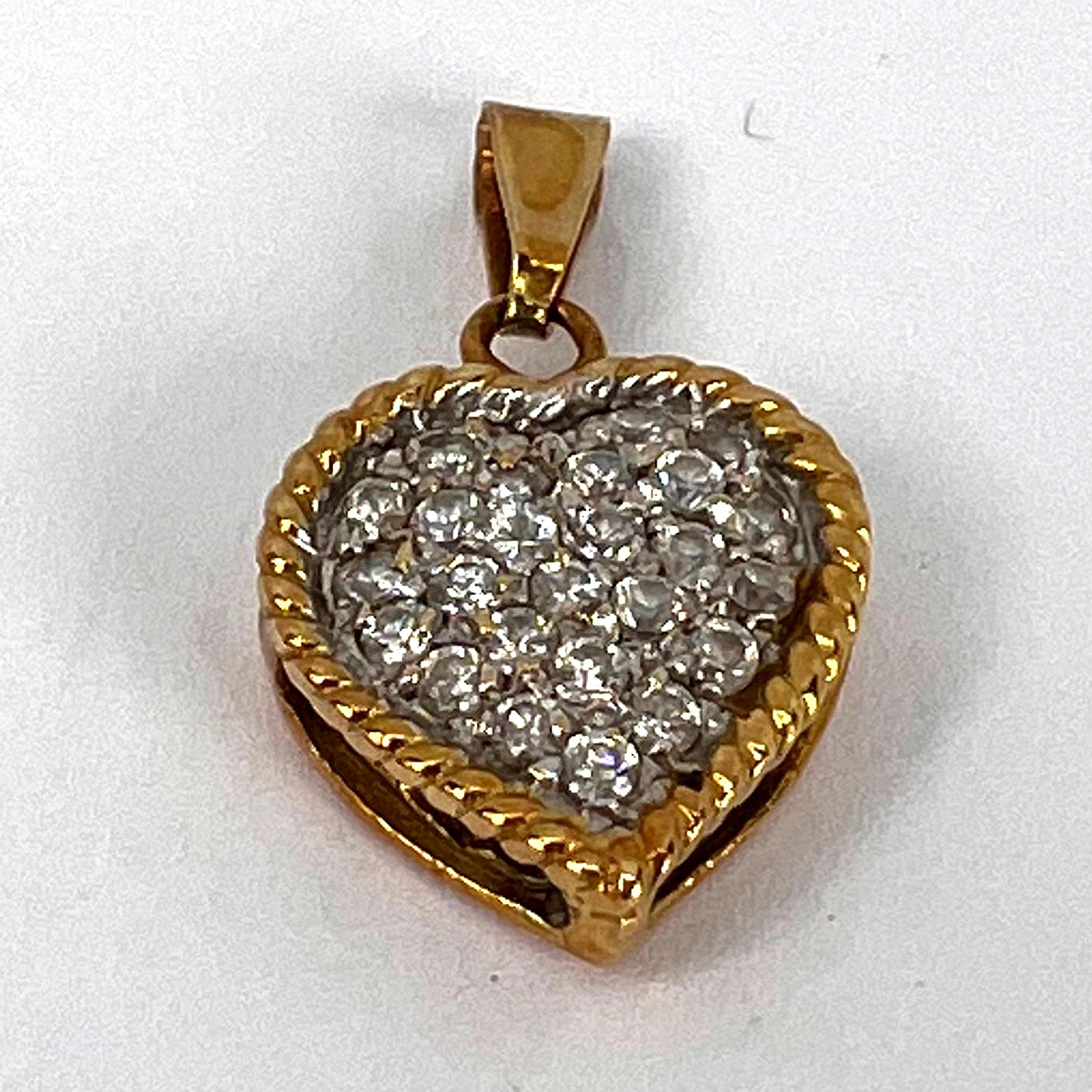 Pendentif breloque italien en forme de cœur en or jaune et blanc 18 carats avec diamants  en vente 8
