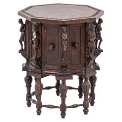 Italian Low Cabinet of 800 Inlaid Walnut Wood