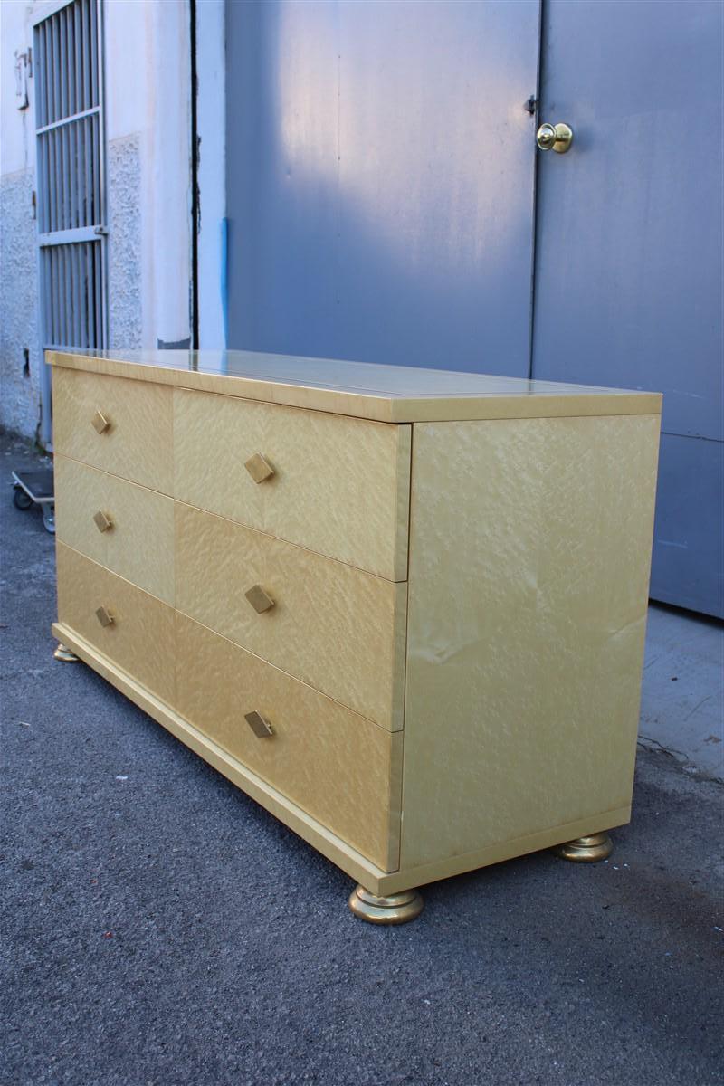 Italian Low Chest of Drawers in Maple and Brass 1970s Rectangular Tommaso Barbi 6