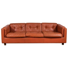 Italian Low Leather Modern Sofa with Curved Corners by Zanotta