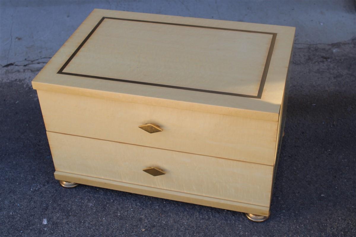 Italian Low Night Stand Tables in Maple and Brass 1970s Tommaso Barbi Design For Sale 5