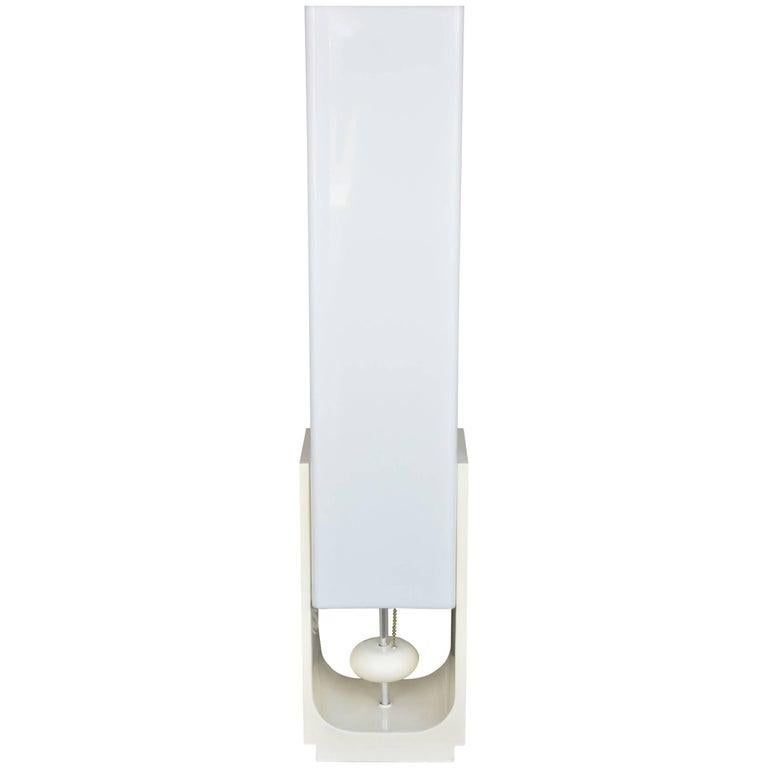 20th Century Italian Lucite Table Lamp For Sale