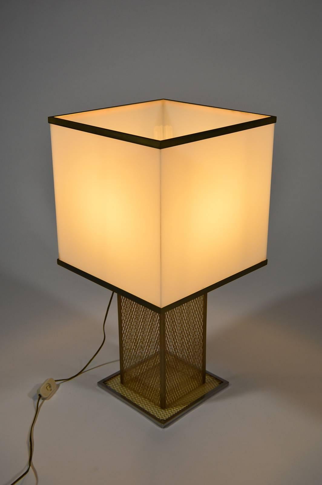 Late 20th Century Italian Lucite, Brass and Chrome Table Lamp, Style of Romeo Rega, circa 1970