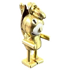 Vintage Italian Lucky Cat Enamel 18K Yellow Gold Charm Pendant
