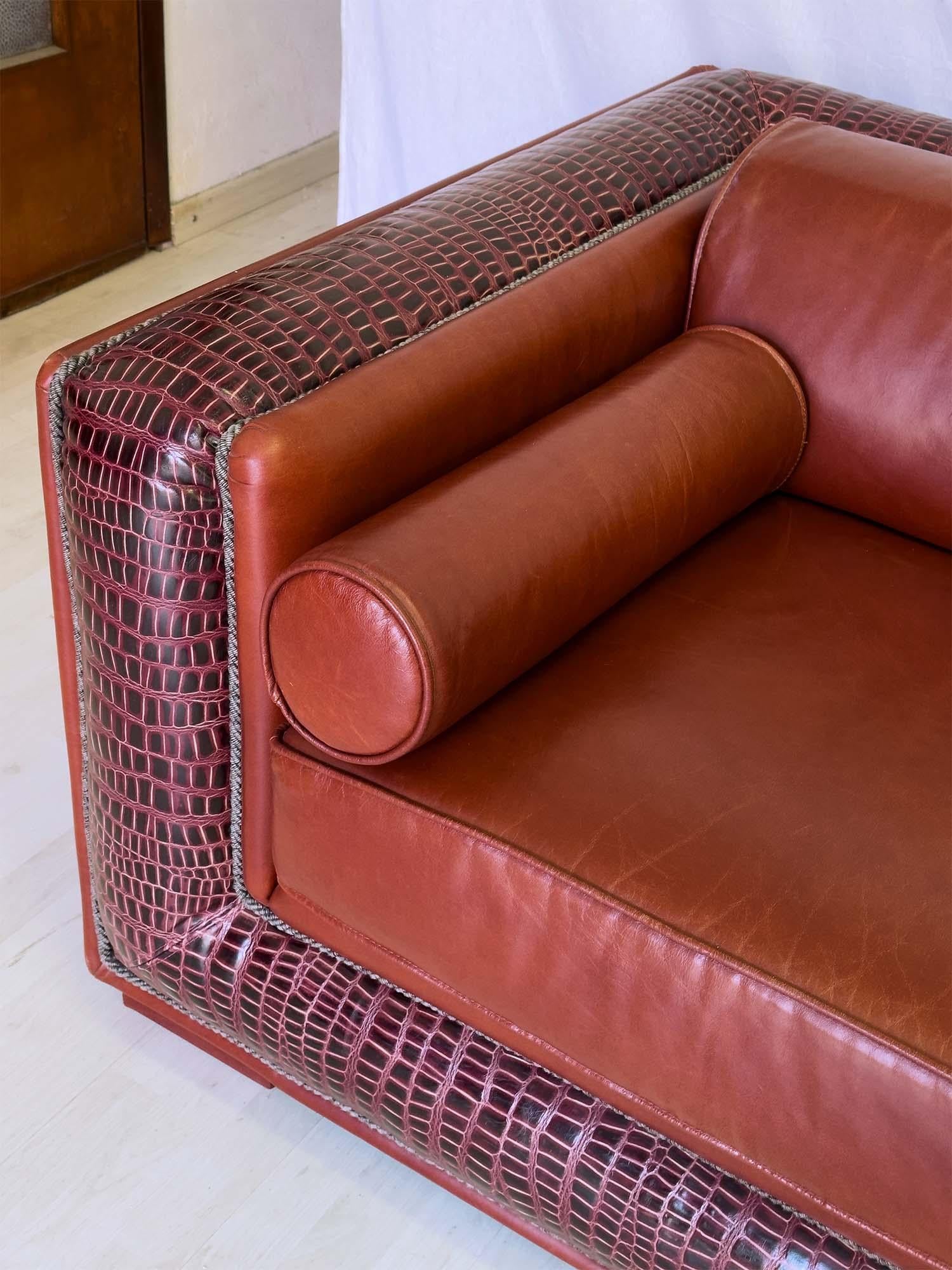 Italian Luxurious 3 Seater Leather Sofa 13