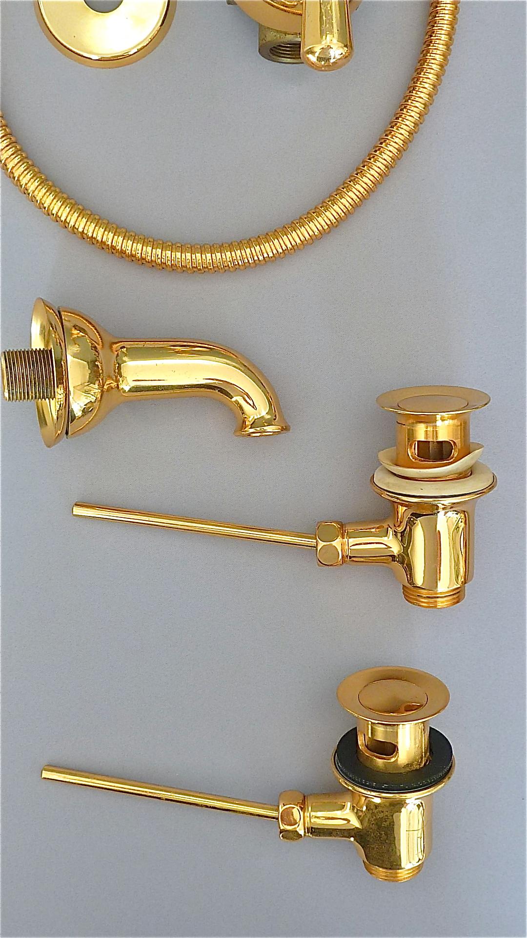 Metal Italian Luxus Zazzeri Gilt Brass Bathroom Fixture Set of 30, 1970-80 Vintage For Sale