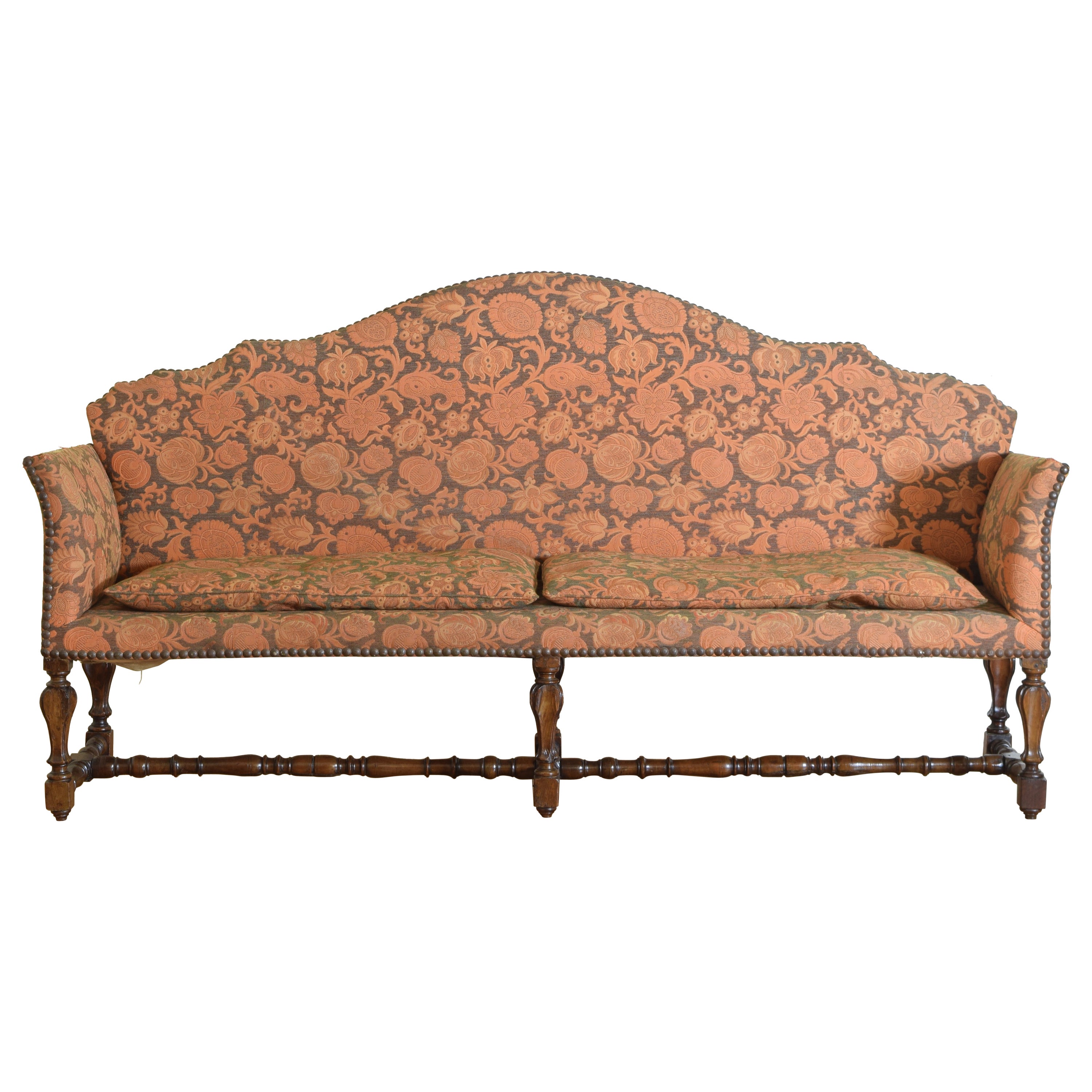 Italian LXIV Carved 
Turned Walnut 
Upholstered Divano, 1stq 18th Century