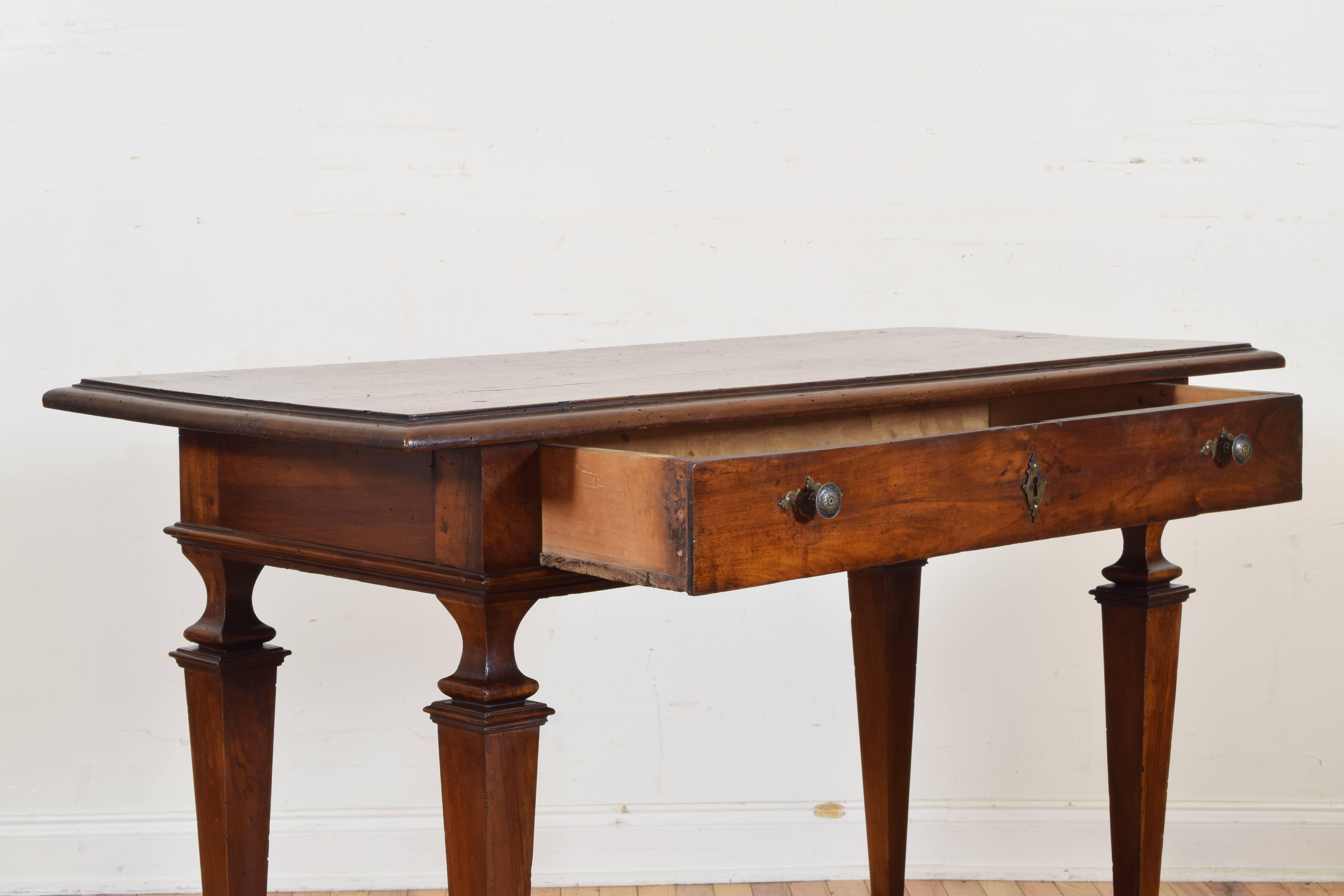 18th Century and Earlier Italian Louis XIV Period Walnut One Drawer Console Table, Early 18th Century