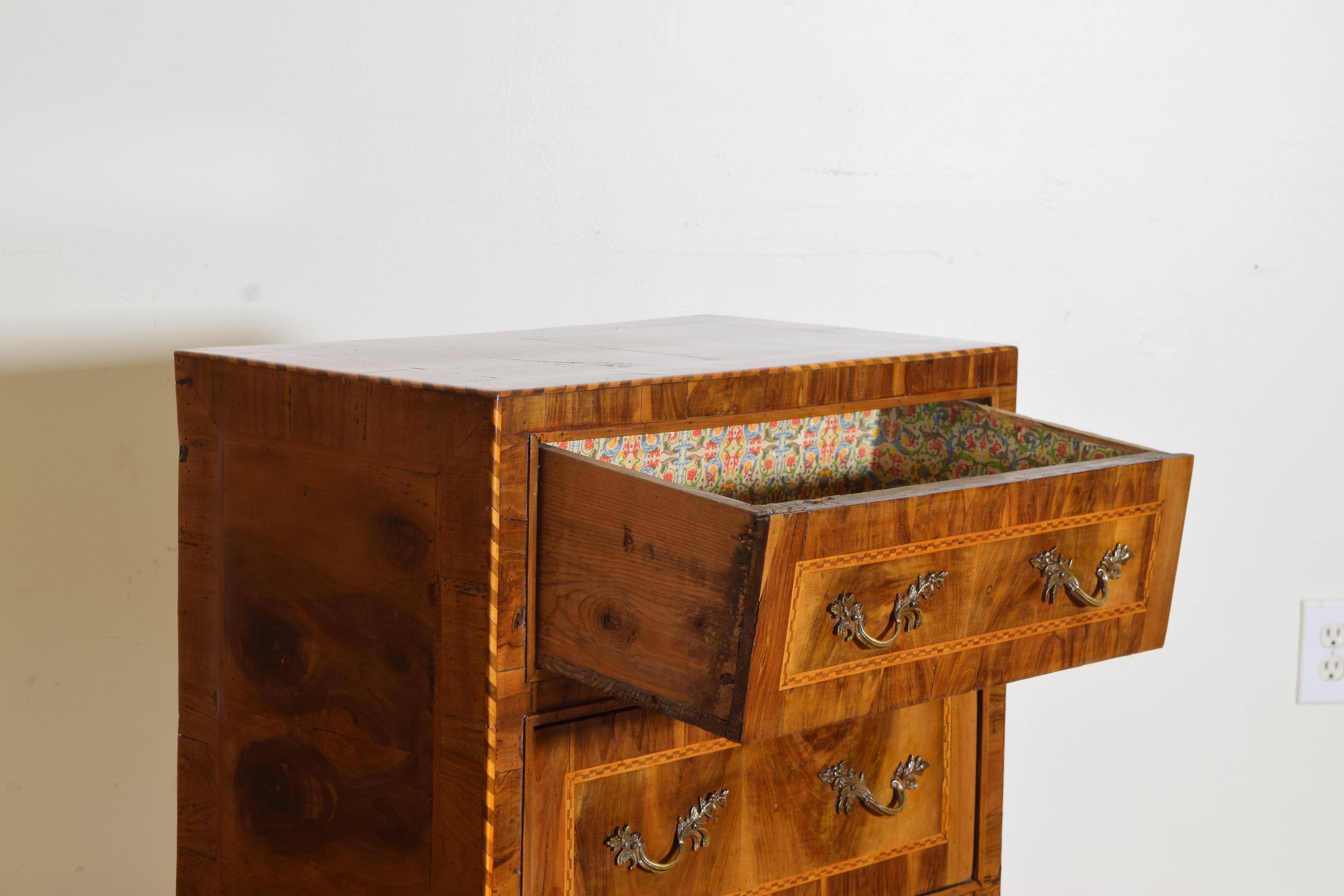 Italian LXVI Walnut Inlaid and Veneered 3 Drawer Bedside Commodes, Late 18th C. In Good Condition In Atlanta, GA