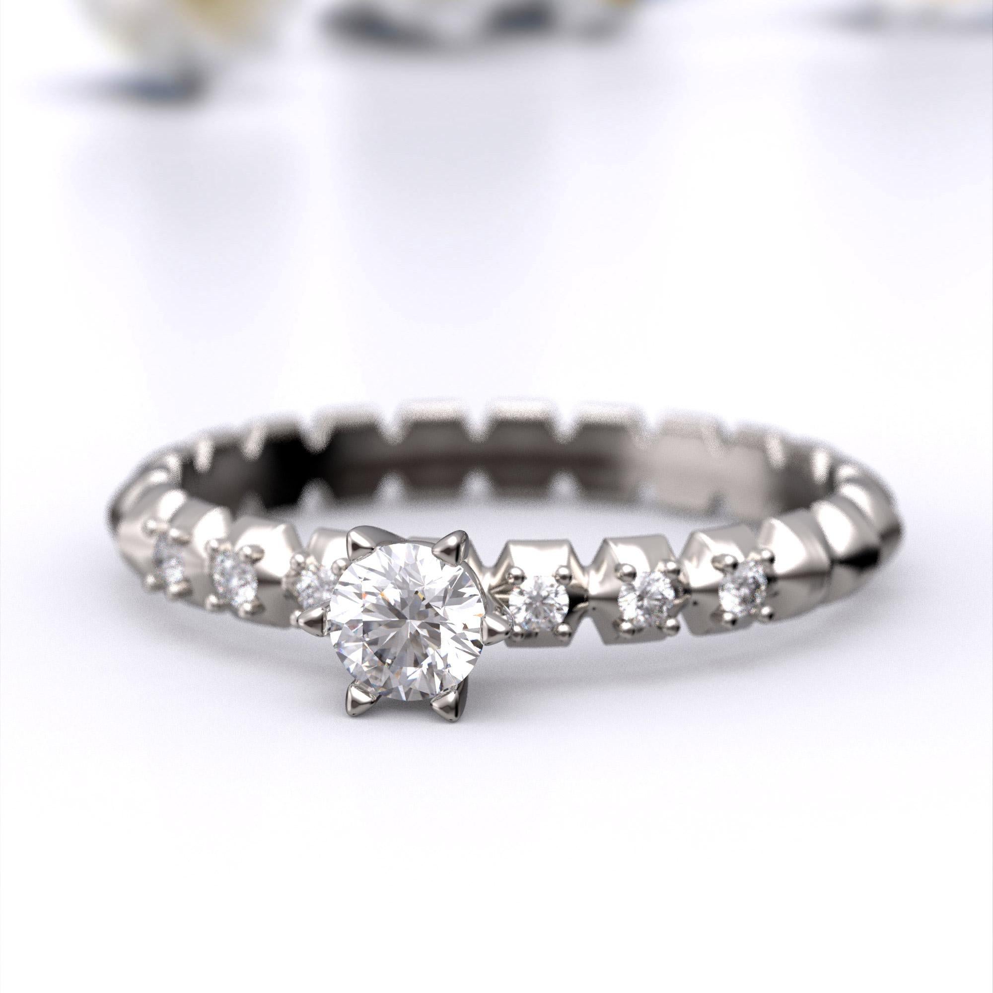 En vente :  Bague de fiançailles en or massif 14 carats avec diamants de 0,32 carat, fabrication italienne 2