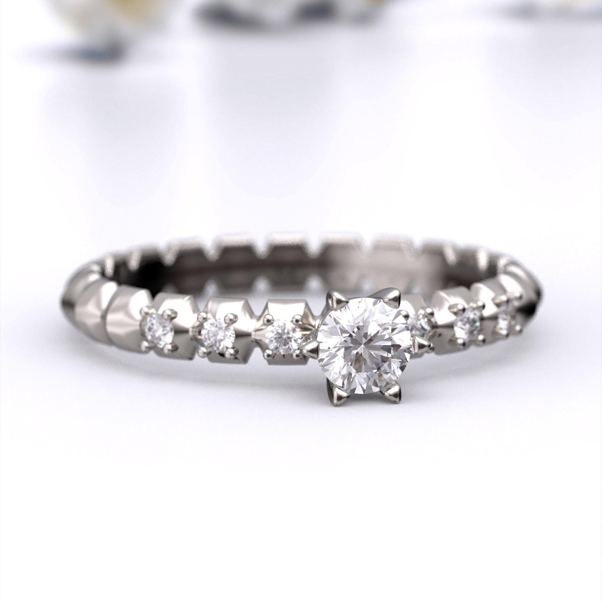 En vente :  Bague de fiançailles en or massif 14 carats avec diamants de 0,32 carat, fabrication italienne 3