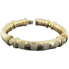 Bracelet jonc en or rose 18 carats et diamants, de fabrication italienne, avec 2,60 carats de diamants