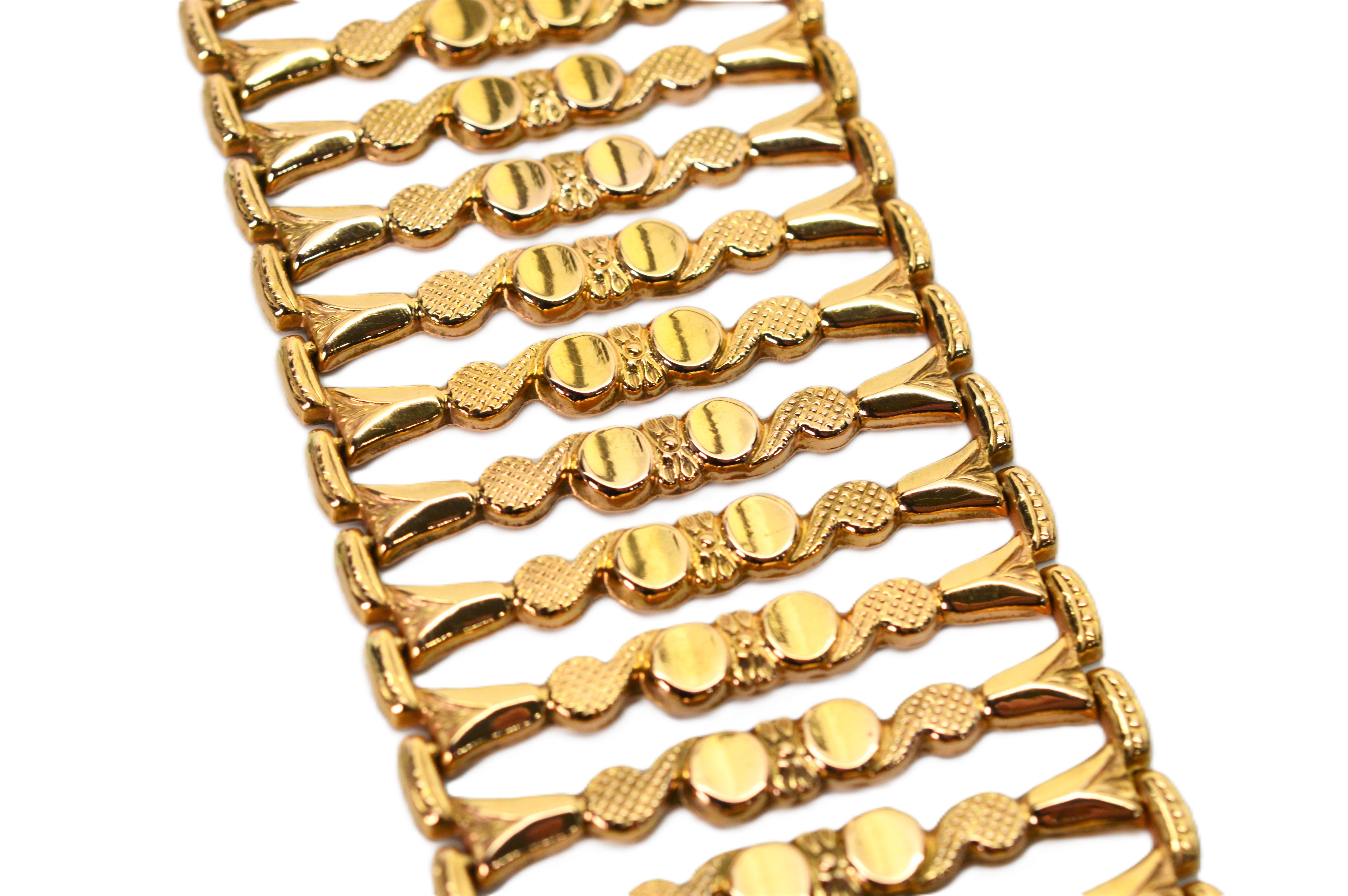 Bracelet italien à maillons larges en or jaune 18 carats en vente 3