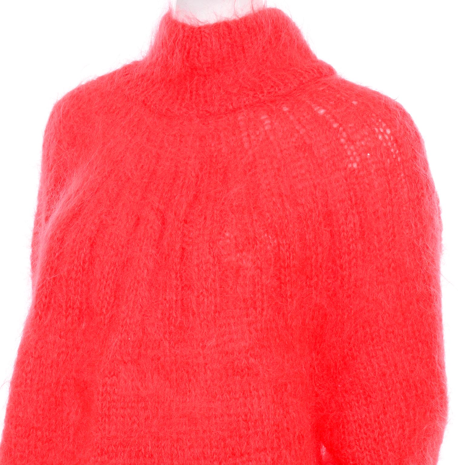 Italian Made 1980s Mohair Blend Coral Oversized Sweater or Sweater Dress  In Excellent Condition In Portland, OR