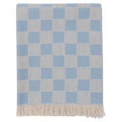 Plaid à carreaux en laine et cachemire de fabrication italienne, bleu clair et ivoire