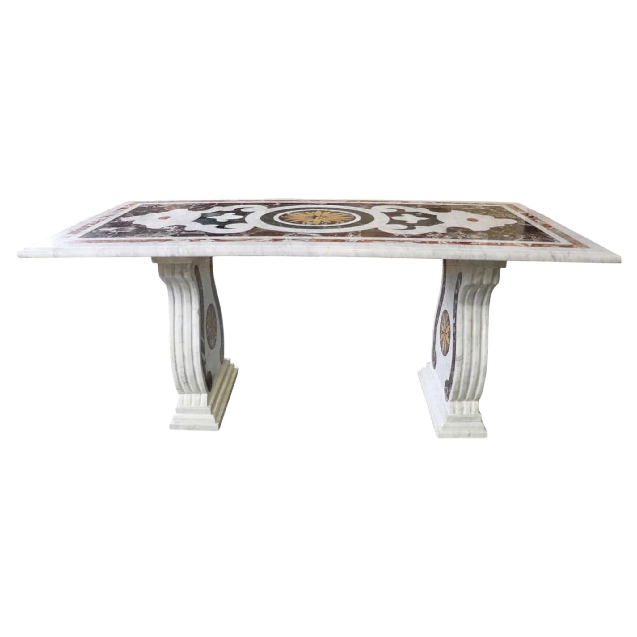 Table de salle à manger d'intérieur/extérieur en marbre Pietra Dura de fabrication italienne