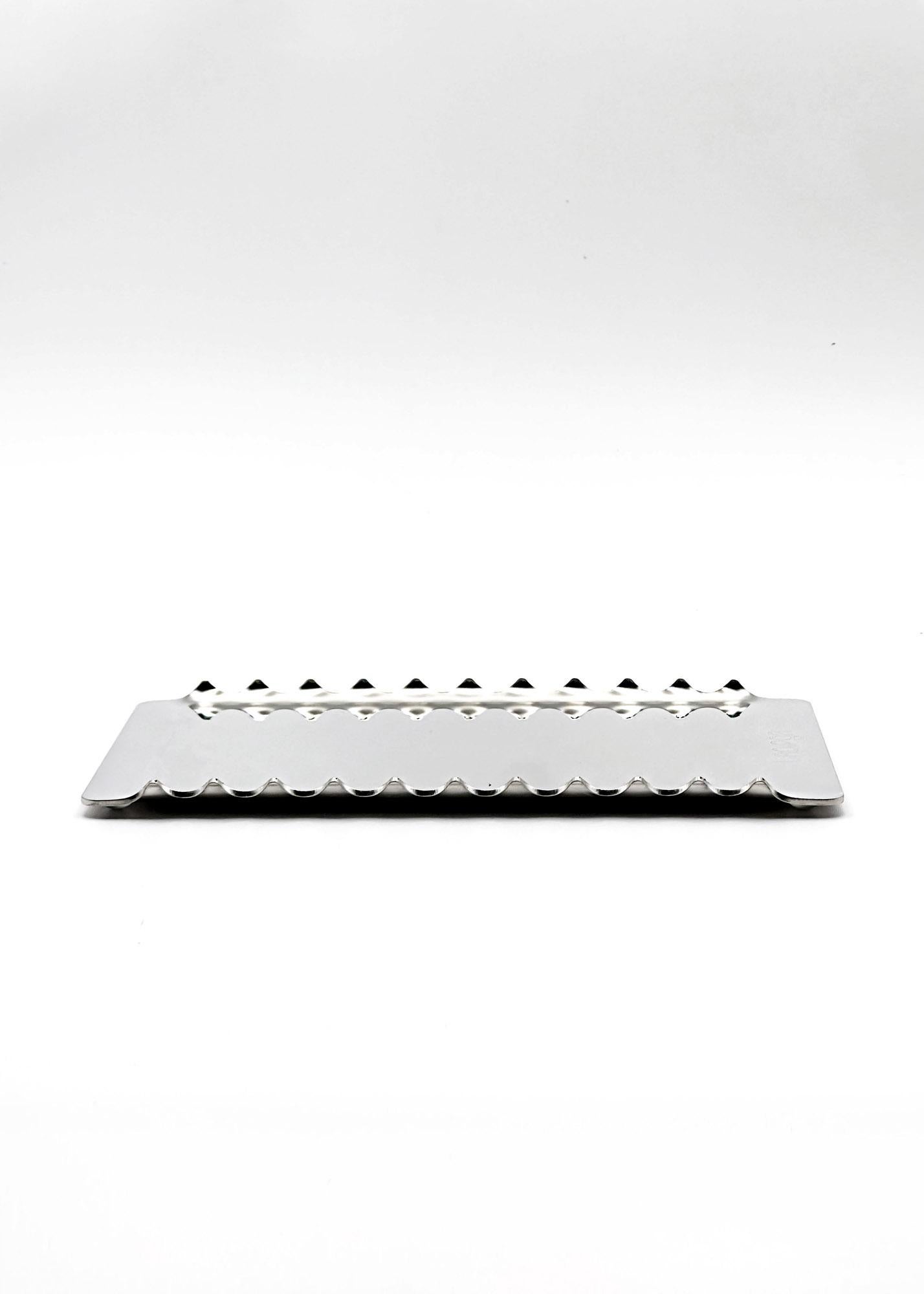 Postmoderne Porte-stylo horizontal italien en acier inoxydable conçu par Enrico Girotti en vente