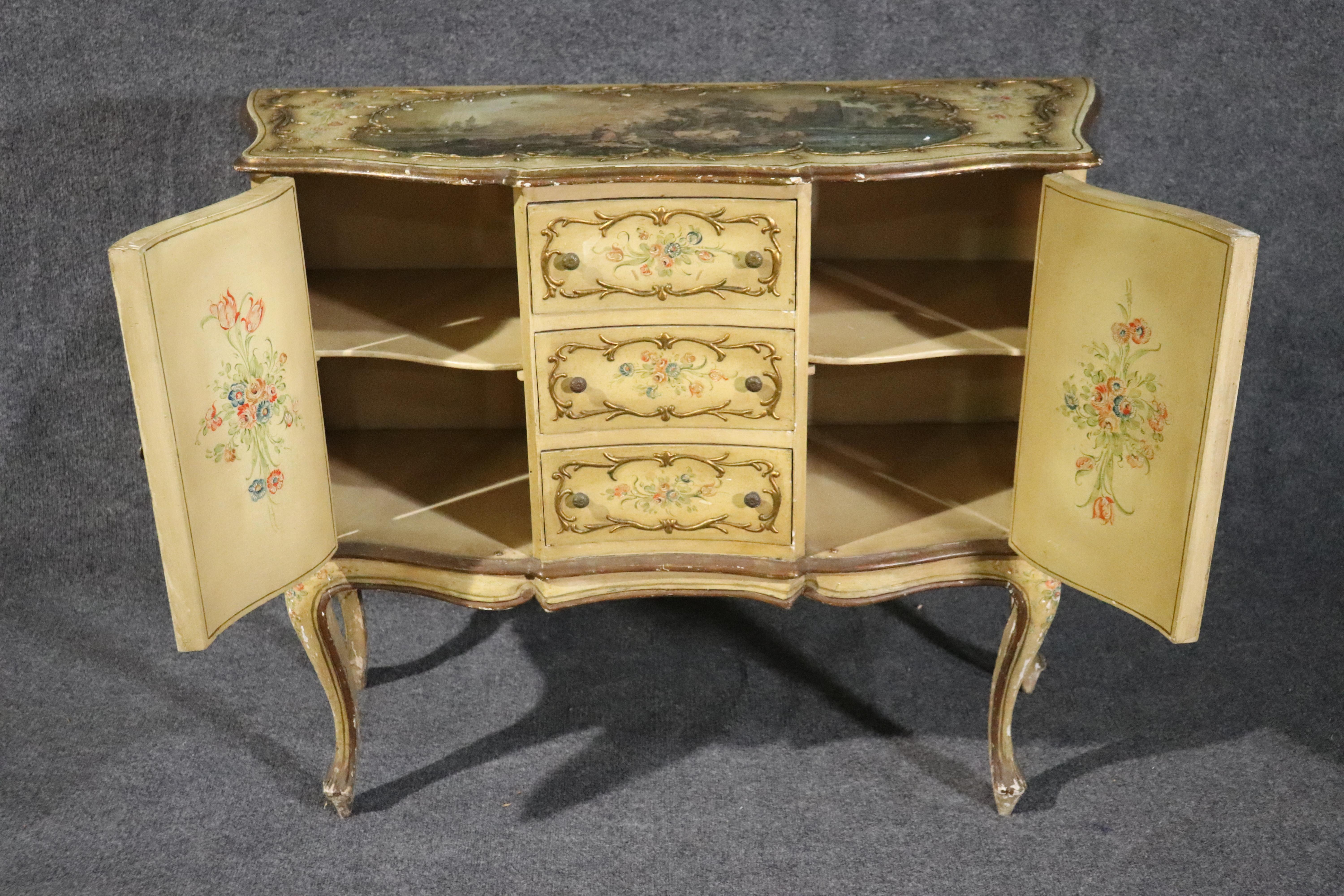Italian-Made Vernis Martin French Louis XV Style Paint Decorated Buffet Commode In Good Condition For Sale In Swedesboro, NJ