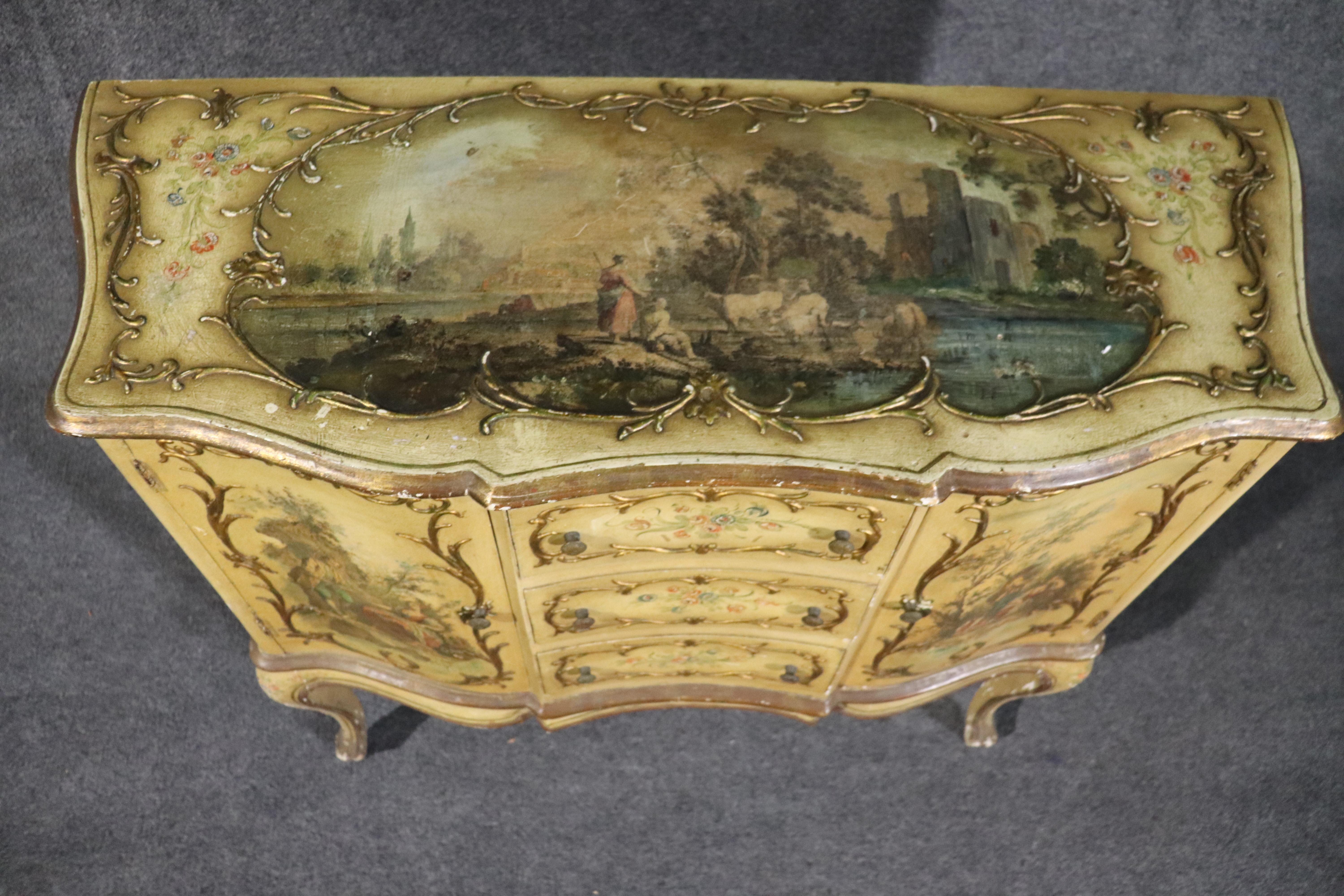 Early 20th Century Italian-Made Vernis Martin French Louis XV Style Paint Decorated Buffet Commode For Sale