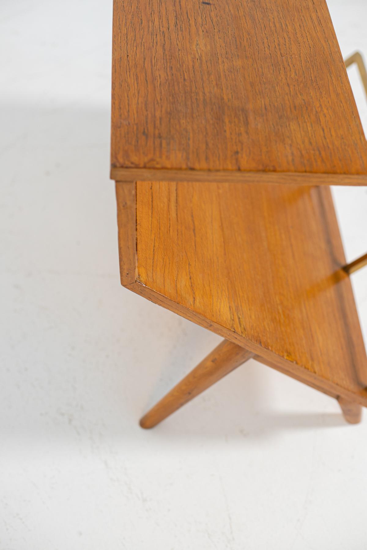 Italian Magazine Rack by Marco Zanuso in Wood and Brass, 1950s In Good Condition In Milano, IT