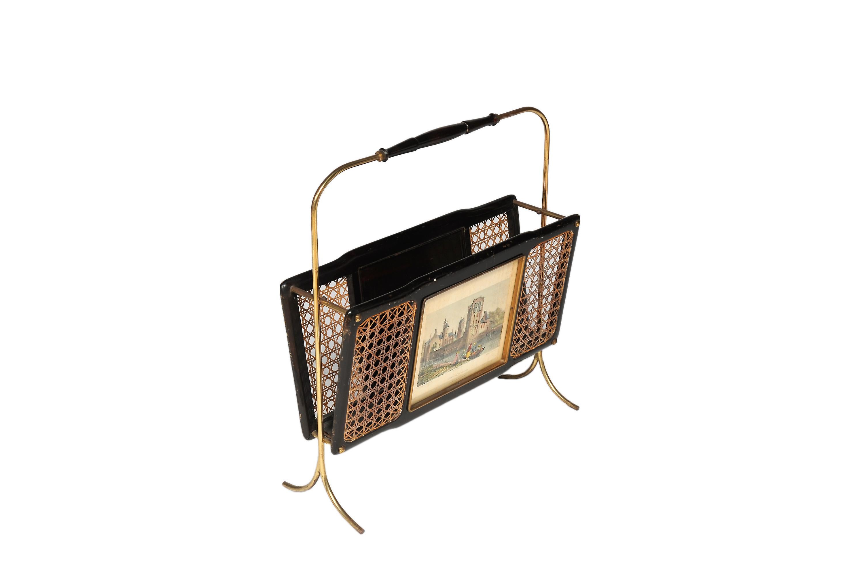 Italian Magazine Rack with Engravings and Wicker on Both Sides In Good Condition In Rome, IT
