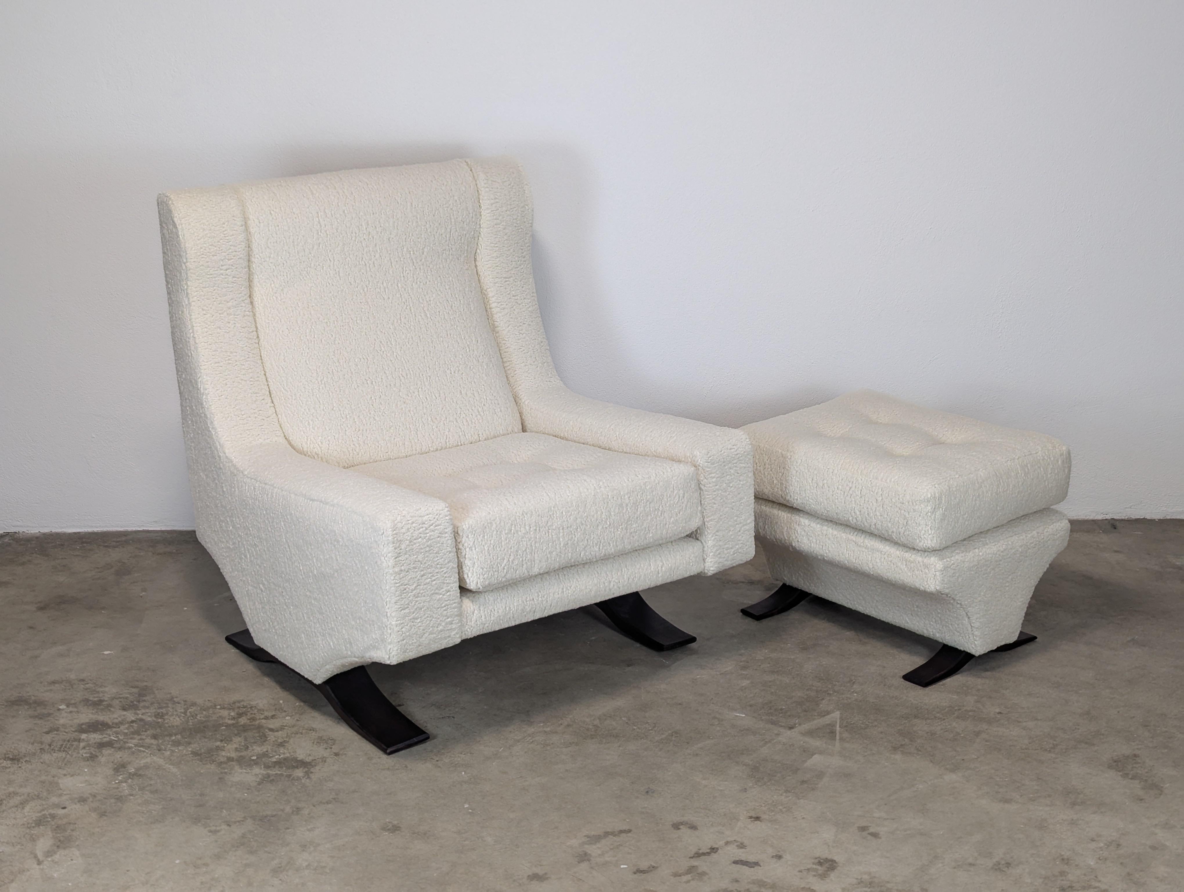Italian Magister Lounge Chair and Ottoman by Franz Sartori for Flexform, c1960s For Sale 4