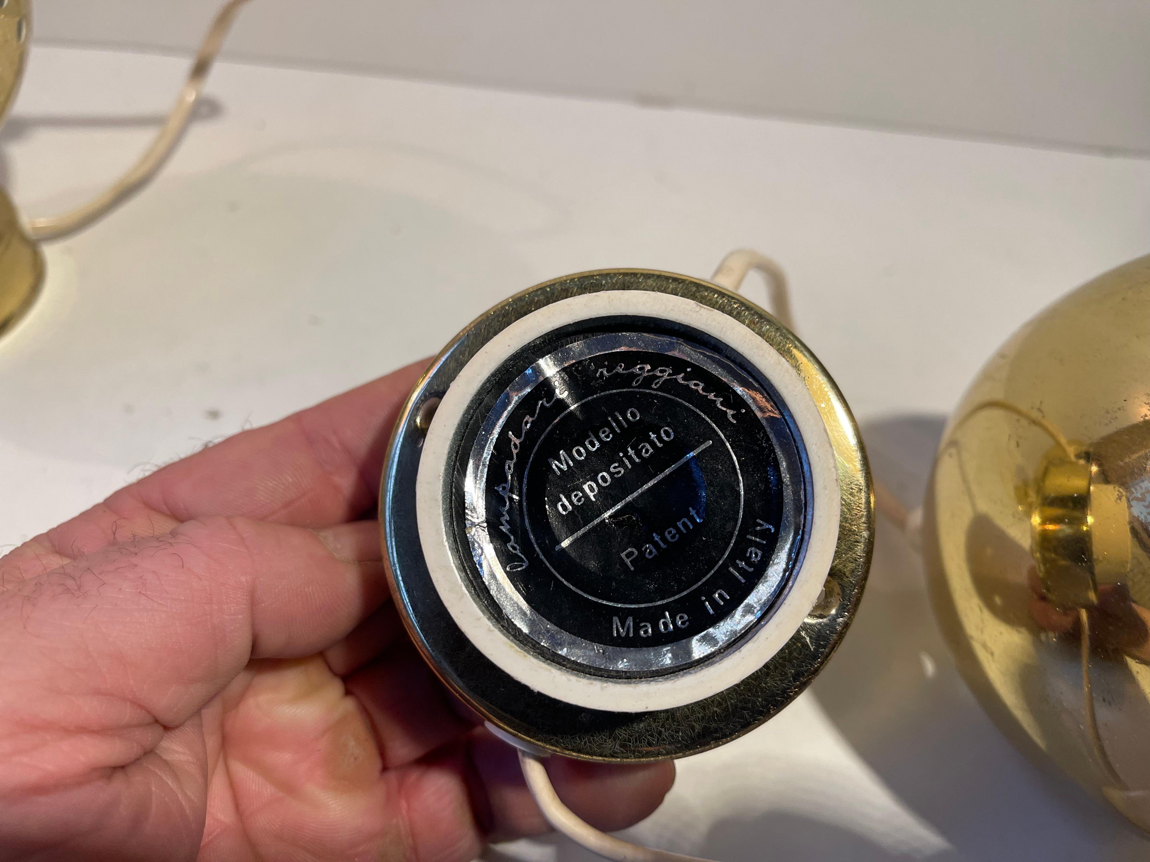 Acciaio Lampade da parete magnetiche italiane Golden Globe di Compadori Reggiani in vendita