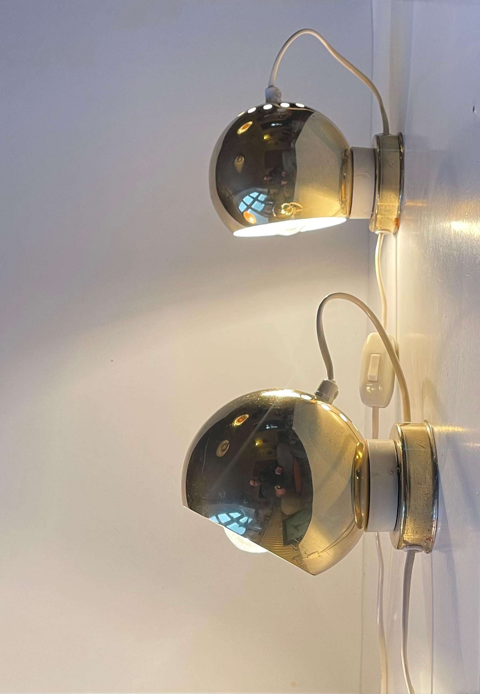 Lampade da parete magnetiche italiane Golden Globe di Compadori Reggiani in vendita 1