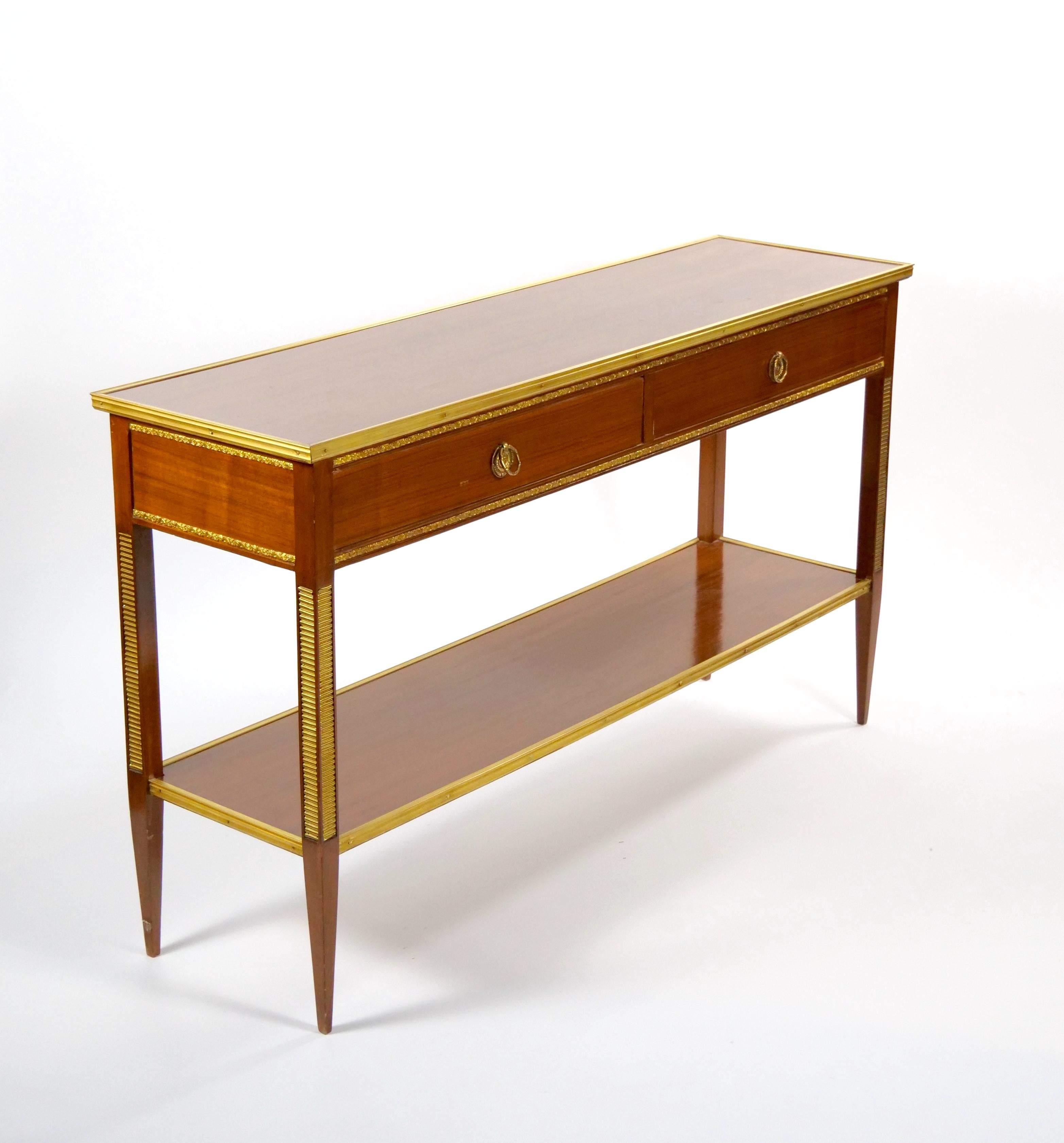 Table de salle / serveur en bois d'acajou / parcellaire doré de style néoclassique italien en vente 2