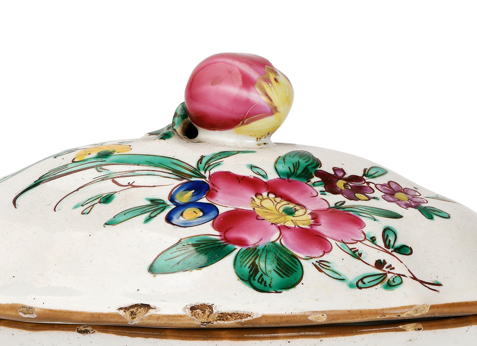 Italian Maiolica Ancient Sugar Bowl, Lodi, 1770-1780 For Sale 4