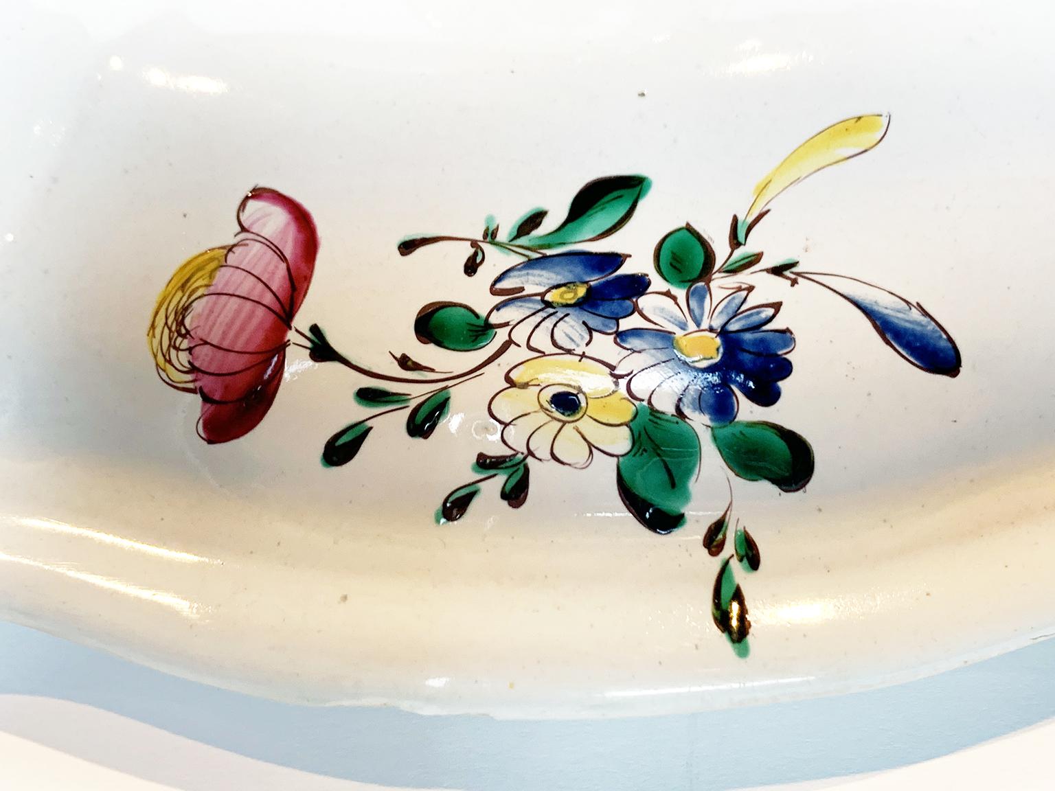 Sopera antigua italiana de mayólica, Lodi, 1770-1780 en venta 8