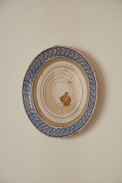 Italian Maiolica Plate. Italy, 1800s