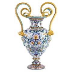 Italian Majolica Amphora Hand Painted Deruta Renaissance Ceramic Vase Italy