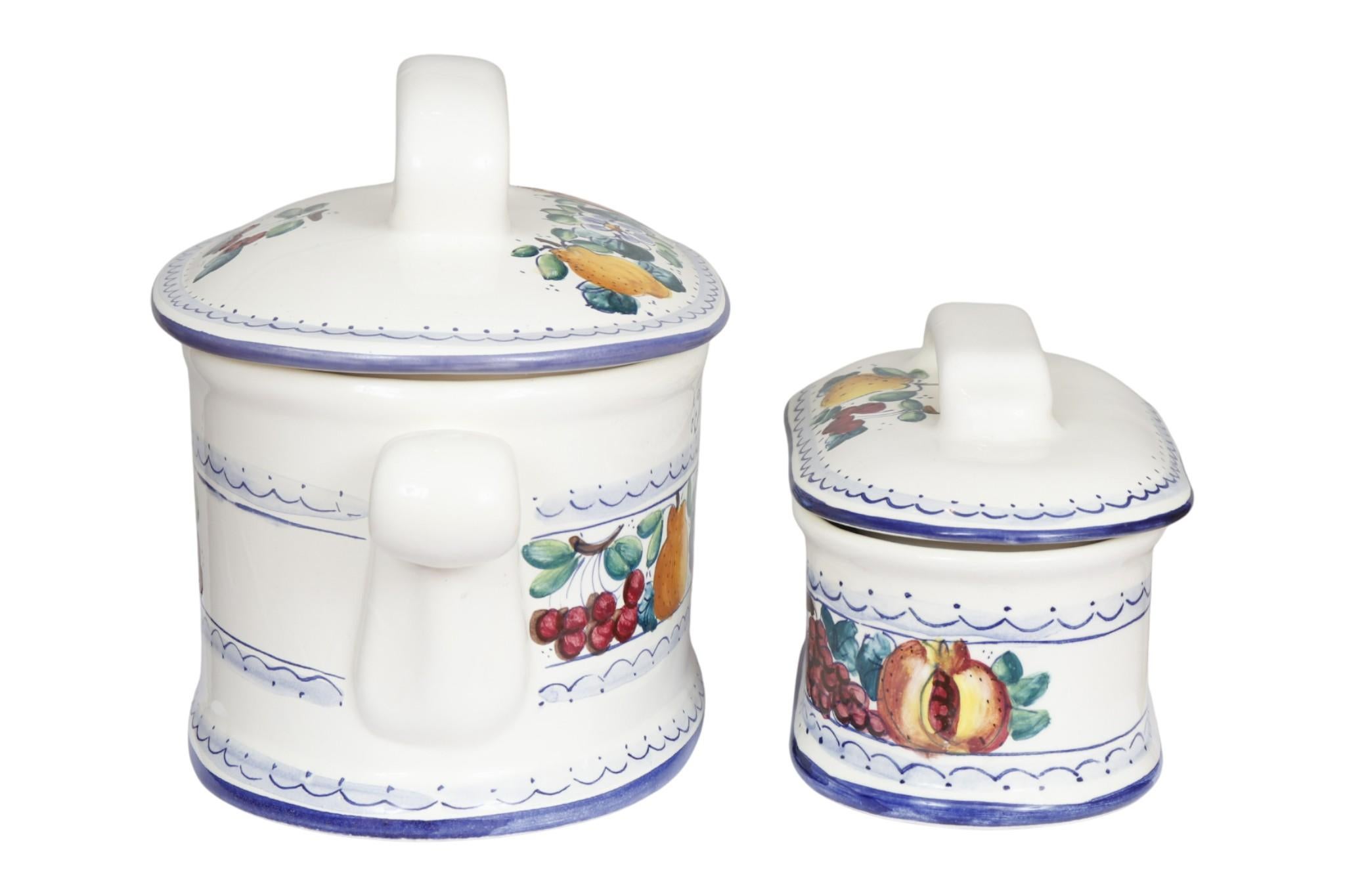 Italian Majolica Biscotti and Cioccolatini Jars, Set of 2 In Good Condition For Sale In Bradenton, FL