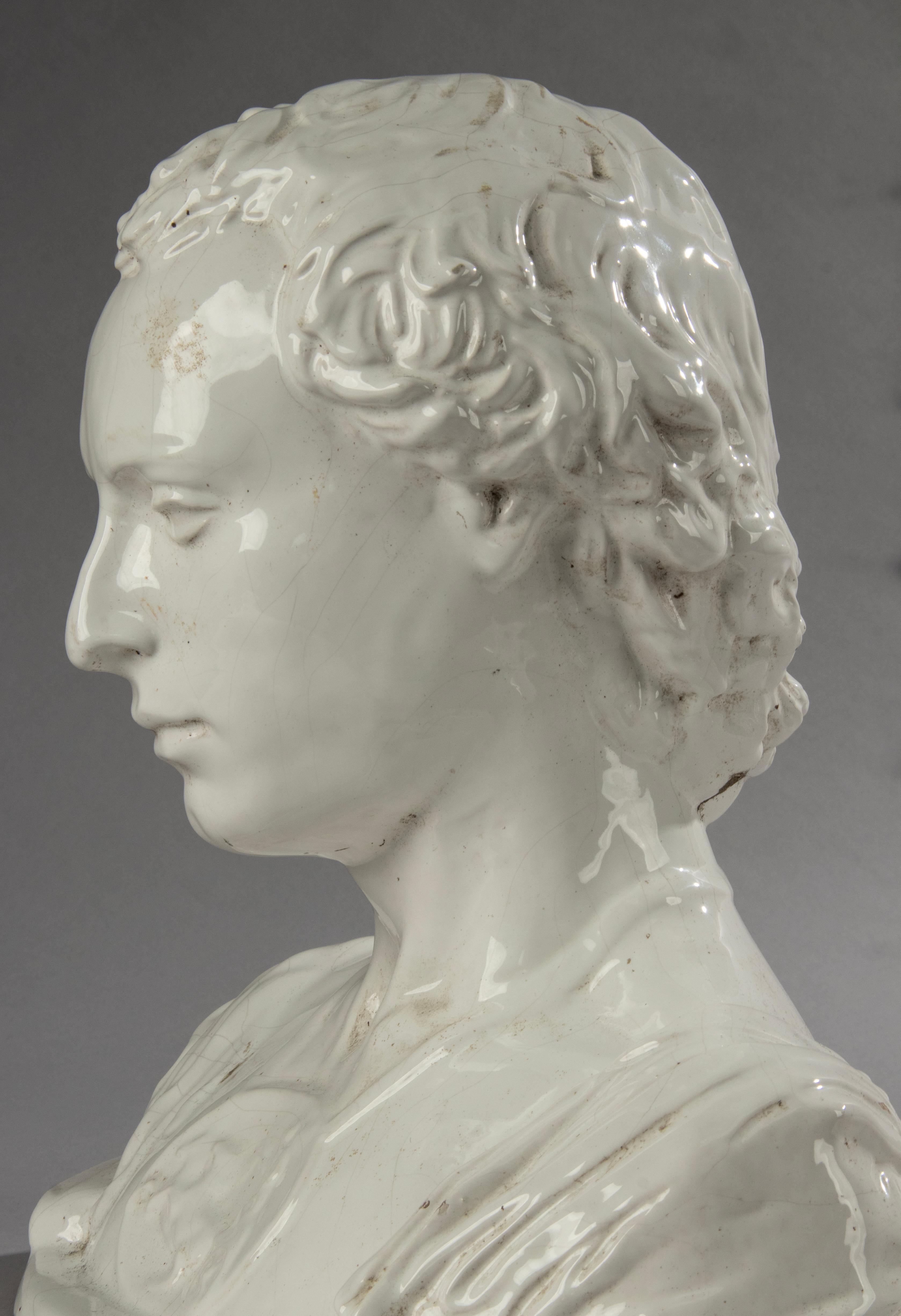 Buste d'homme en céramique majolique italienne - Style Empire romain en vente 3