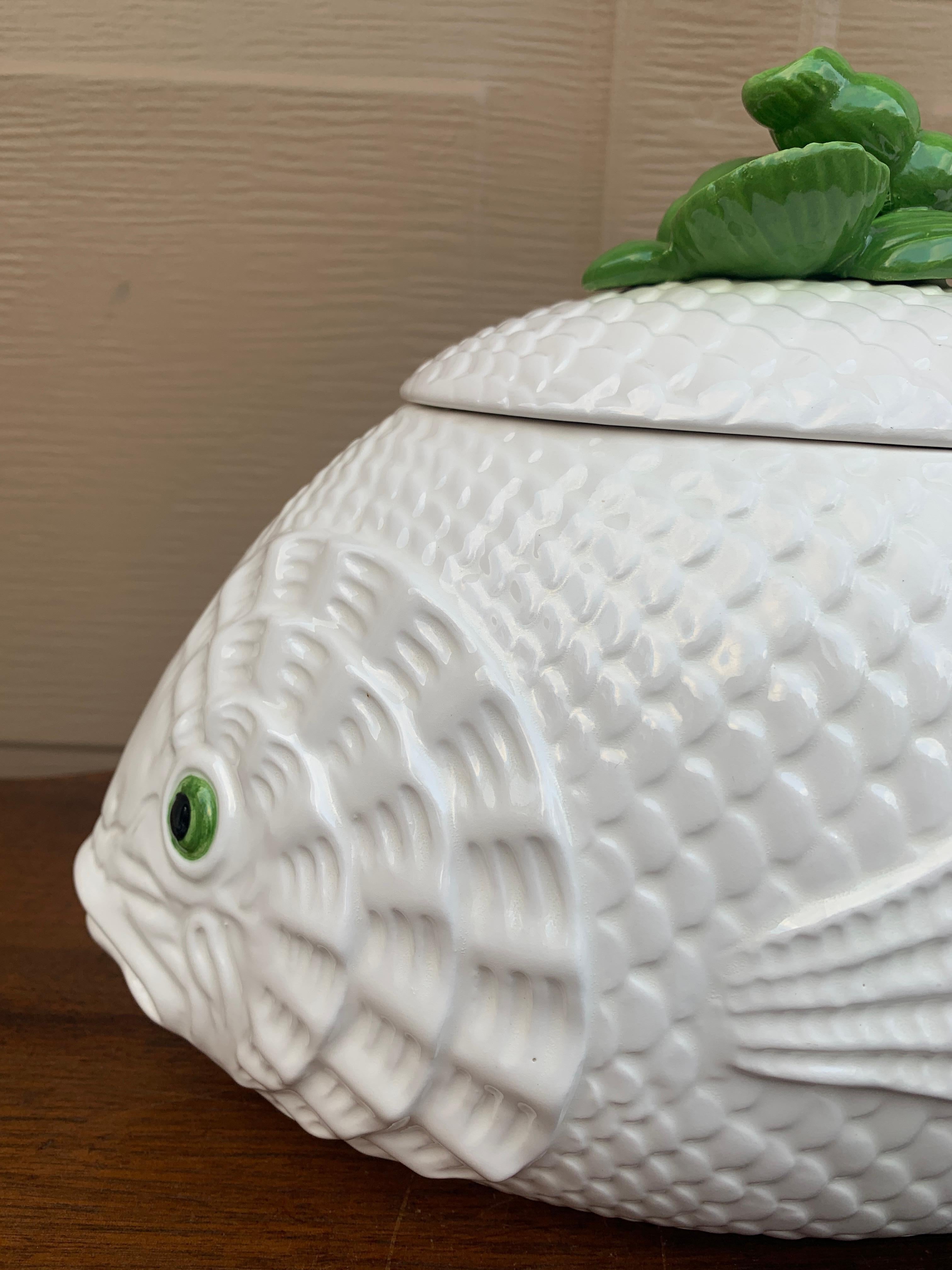 Late 20th Century Italian Majolica Ceramic Trompe l'Oeil Fish Covered Tureen For Sale