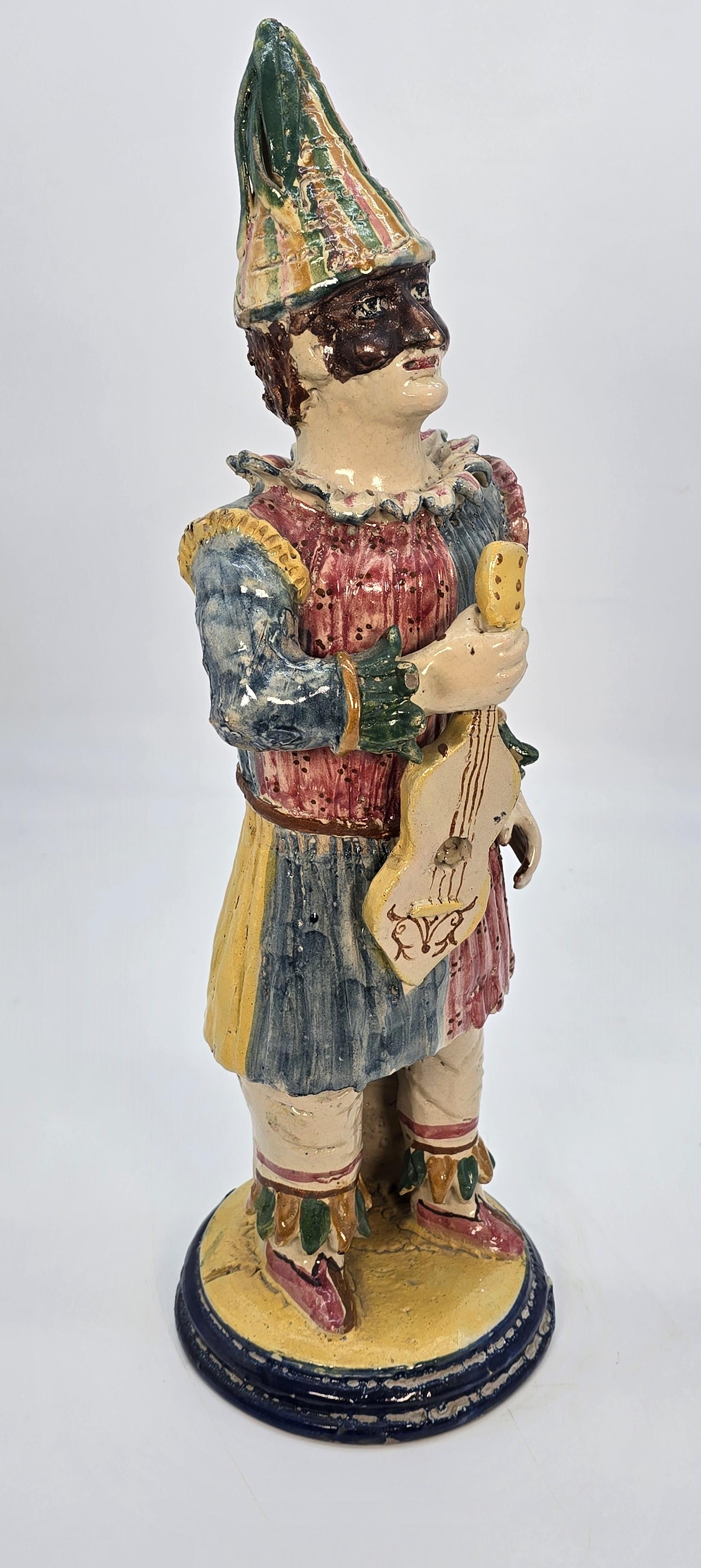 Italian majolica pottery figure of traditional Pulcinella, hand modelled in clay For Sale 4