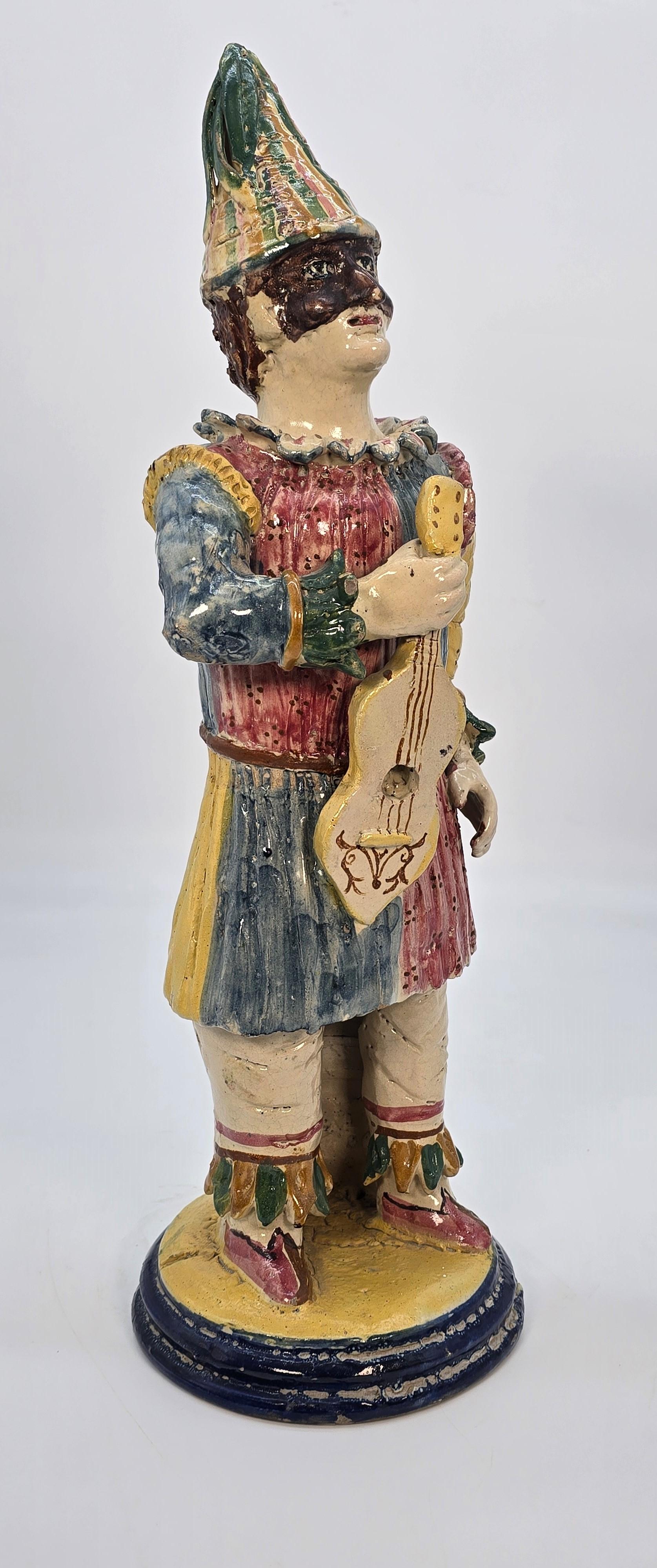 Italian majolica pottery figure of traditional Pulcinella, hand modelled in clay For Sale 2