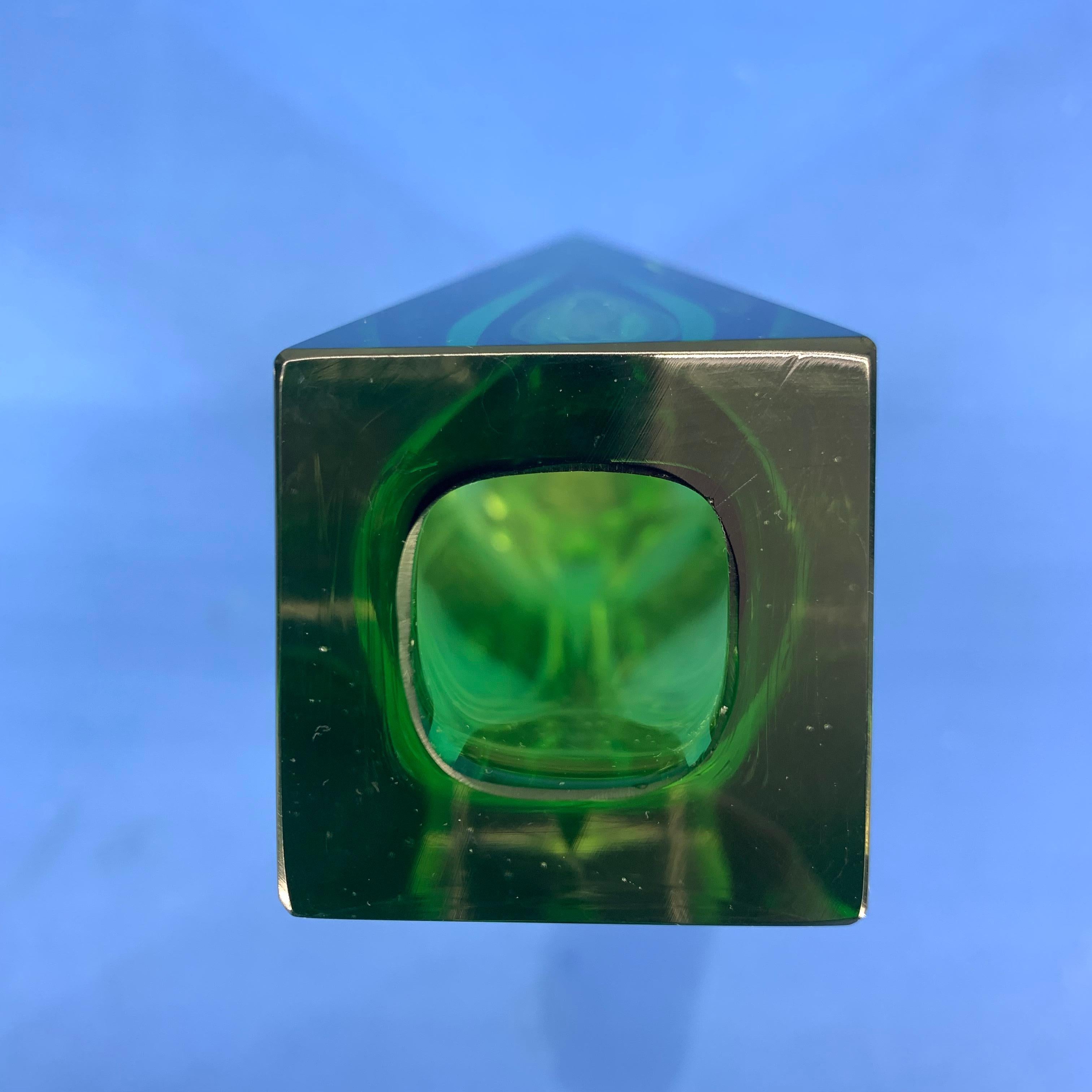 Italian Mandruzzato Faceted Murano Glass Emerald Green Sommerso Vase 4