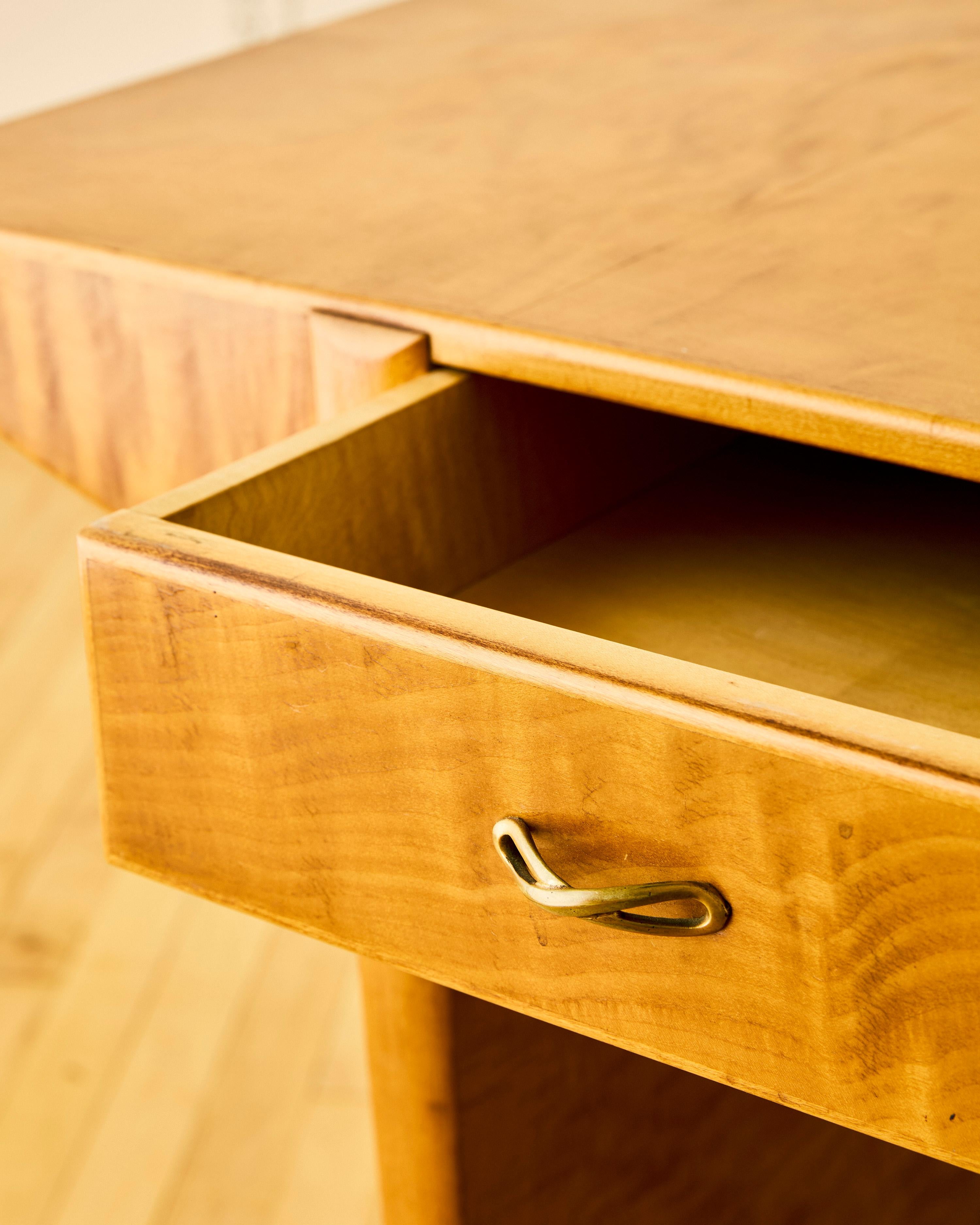 Italian Maple and Brass Console c. 1955 For Sale 2