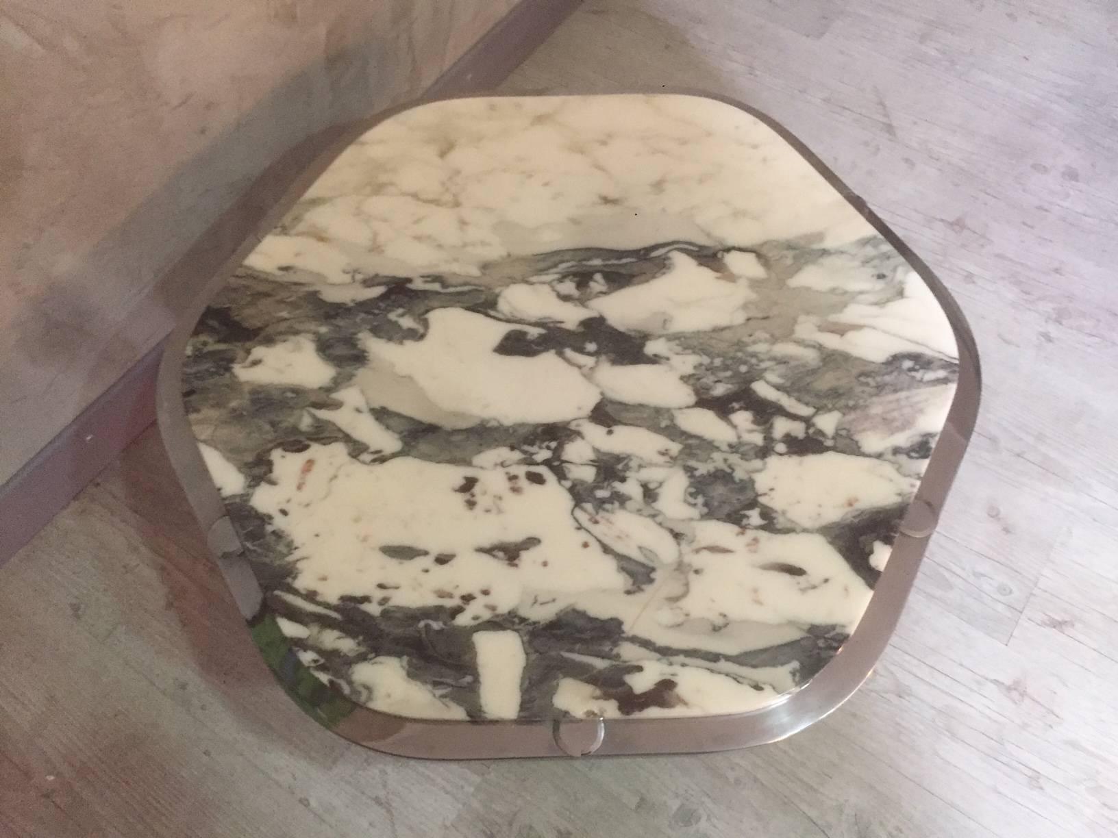 Italian Marble and Chromed Design Coffee Table, 1970s In Good Condition In LEGNY, FR