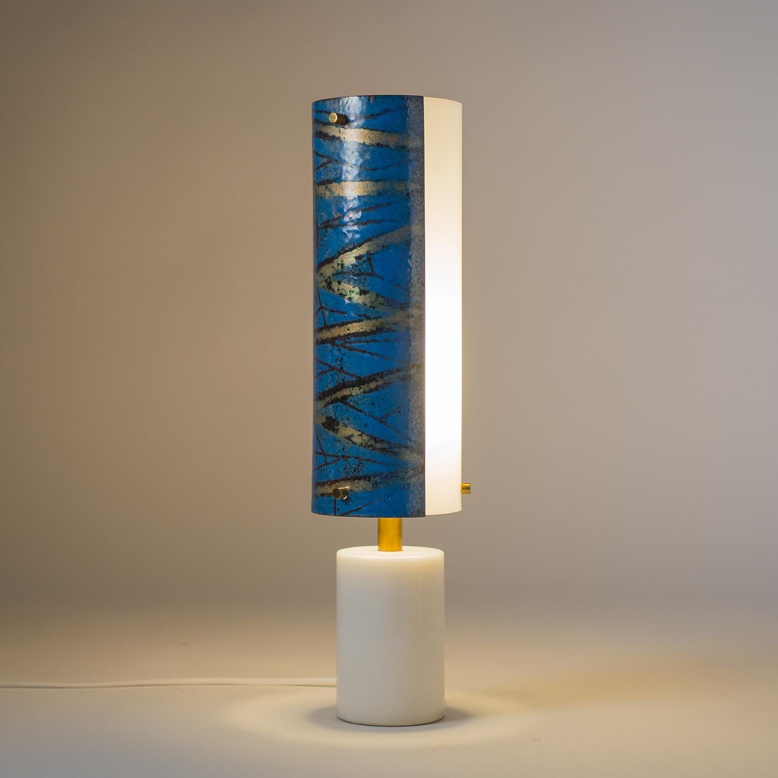 Mid-Century moderno Rara lampada da tavolo italiana, anni '50, marmo e rame smaltato in vendita