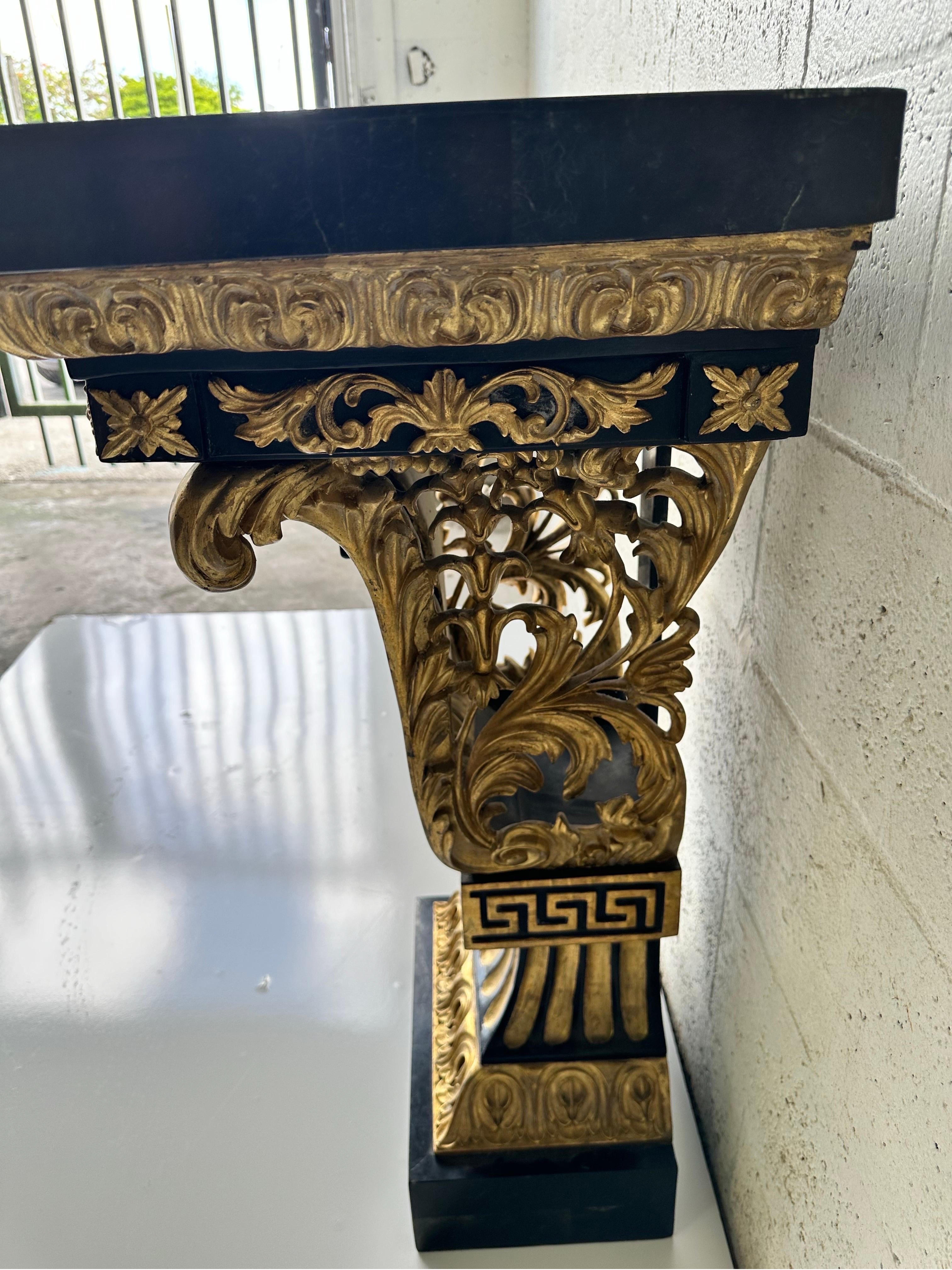 Italian marble and Gilded wood Console  For Sale 7