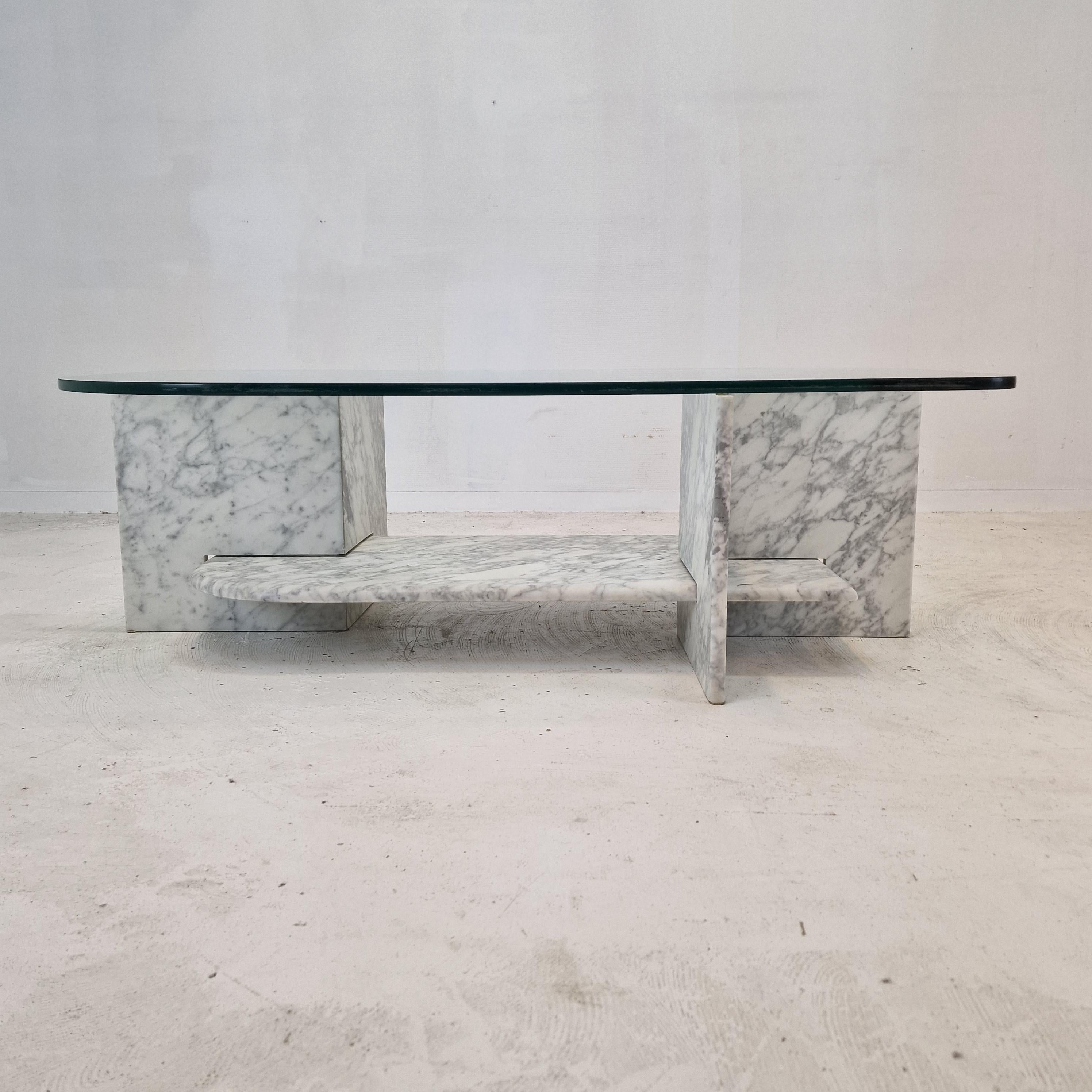 Italian Marble and Glass Coffee Table, 1980s For Sale 3