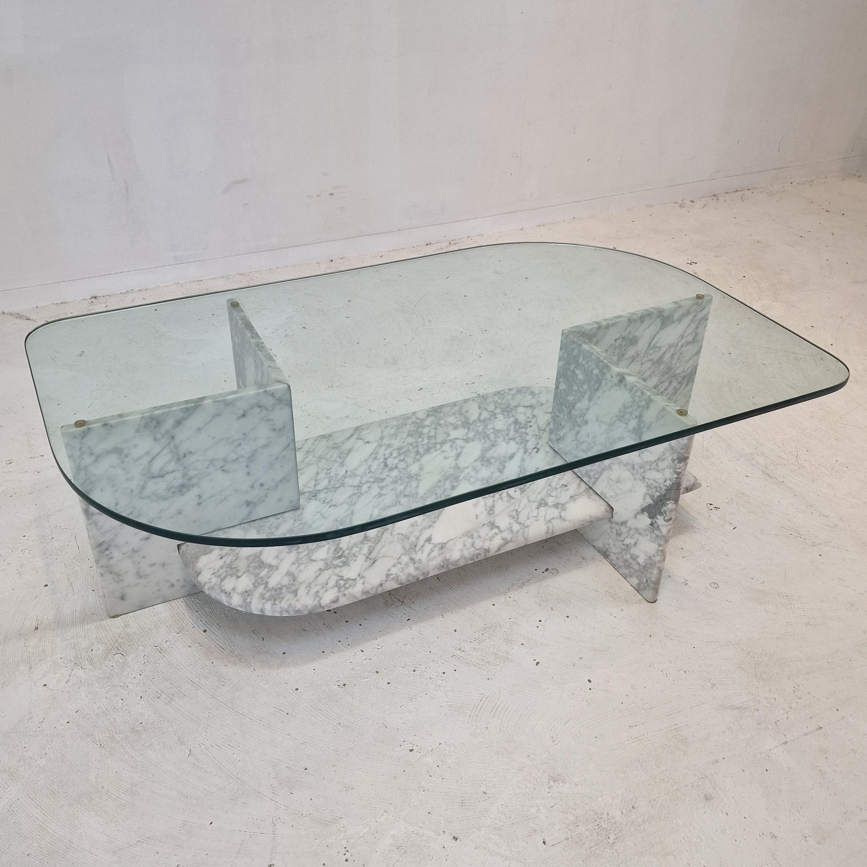 Italian Marble and Glass Coffee Table, 1980s For Sale 4