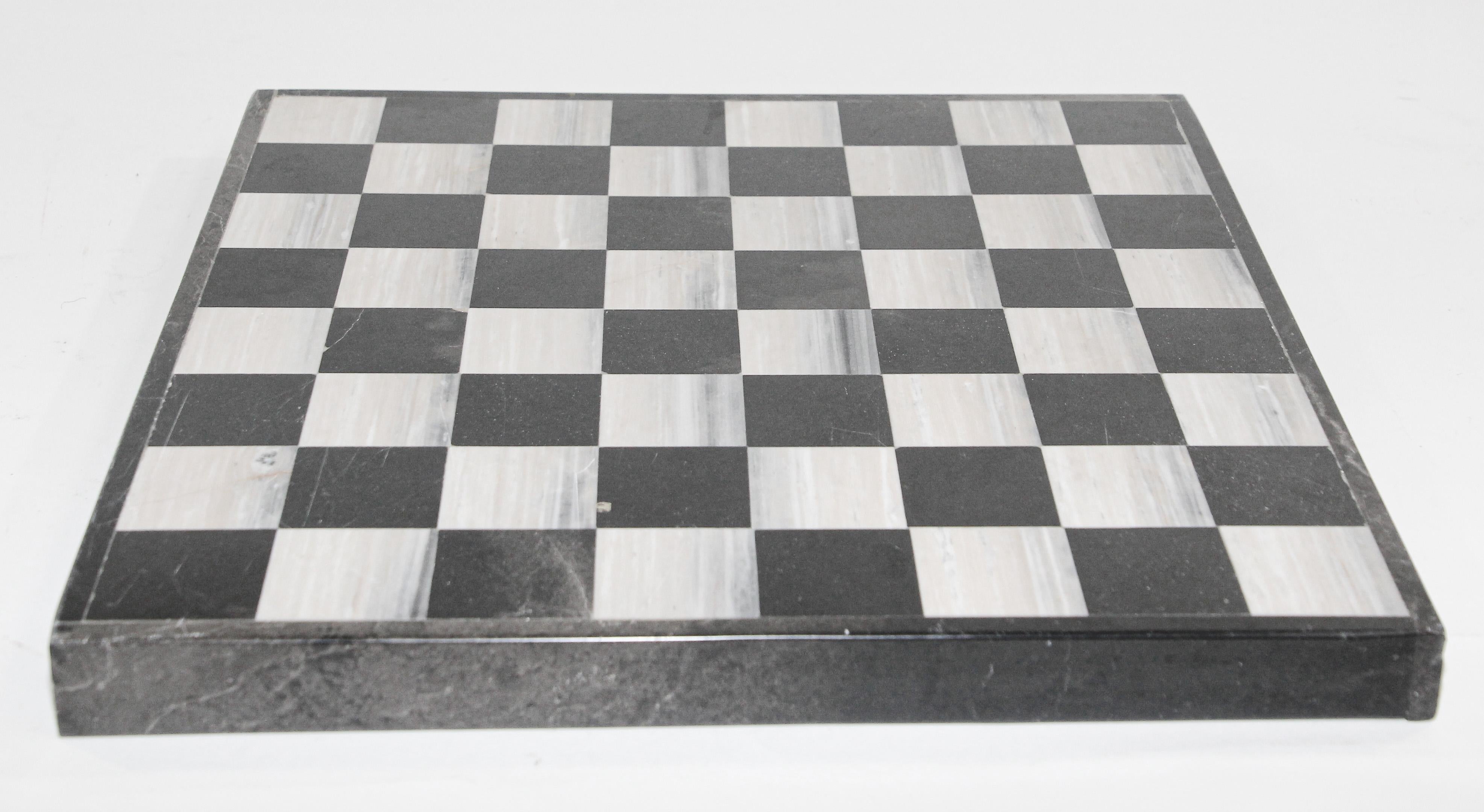 20ième siècle Jeu de backgammon et d'échecs en marbre italien, années 1960 en vente