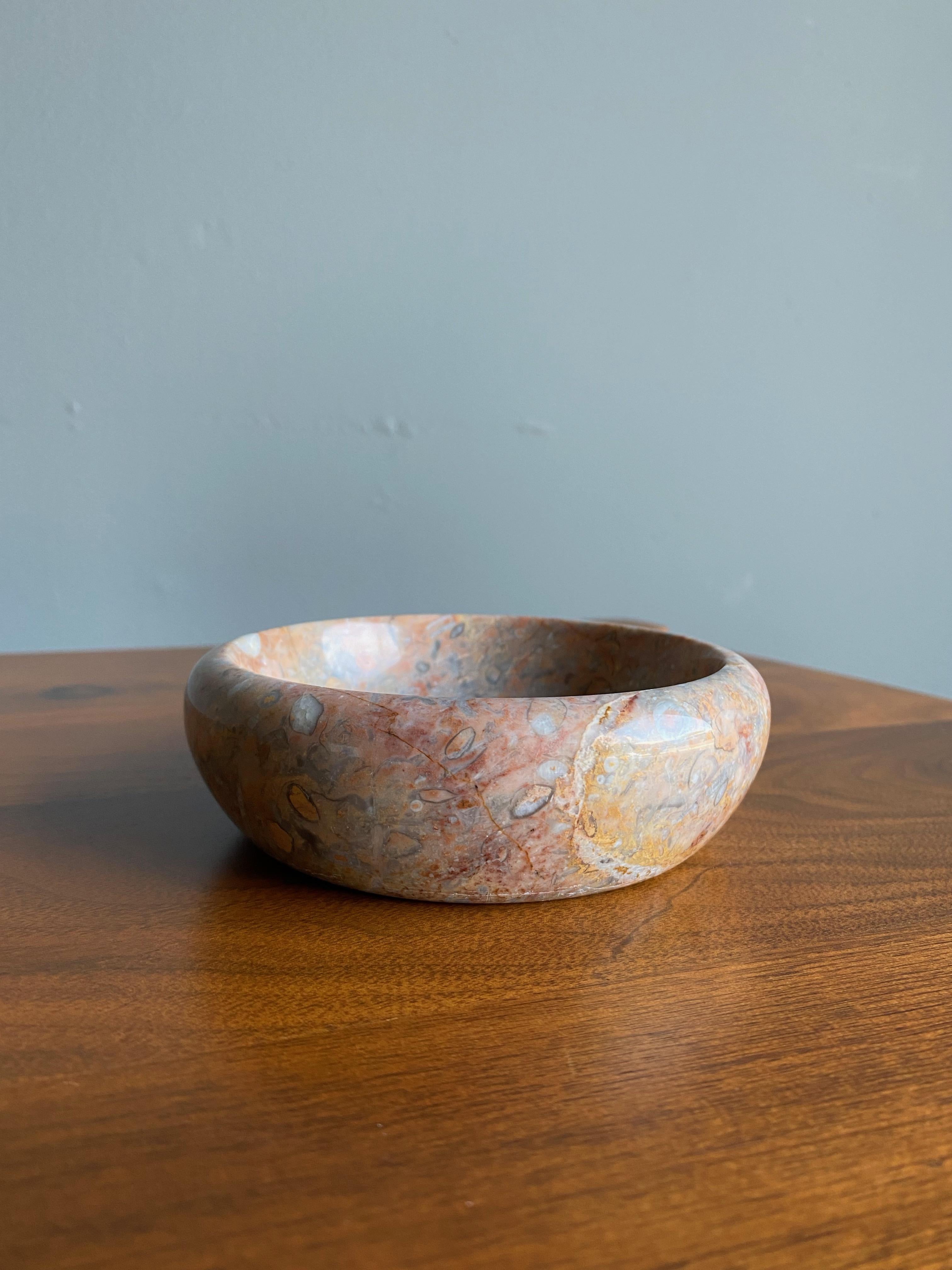 Italian Marble Bowl, circa 1975 In Good Condition In Costa Mesa, CA