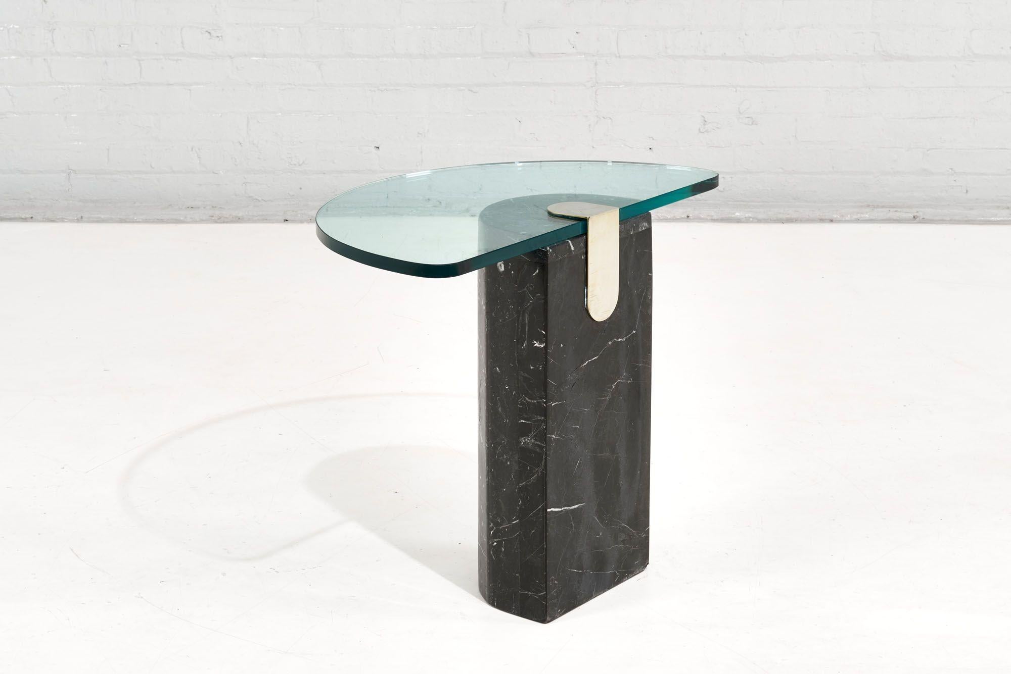 Mid-Century Modern Italian Marble Brass and Glass Side Table by La Rosa, 1960 For Sale