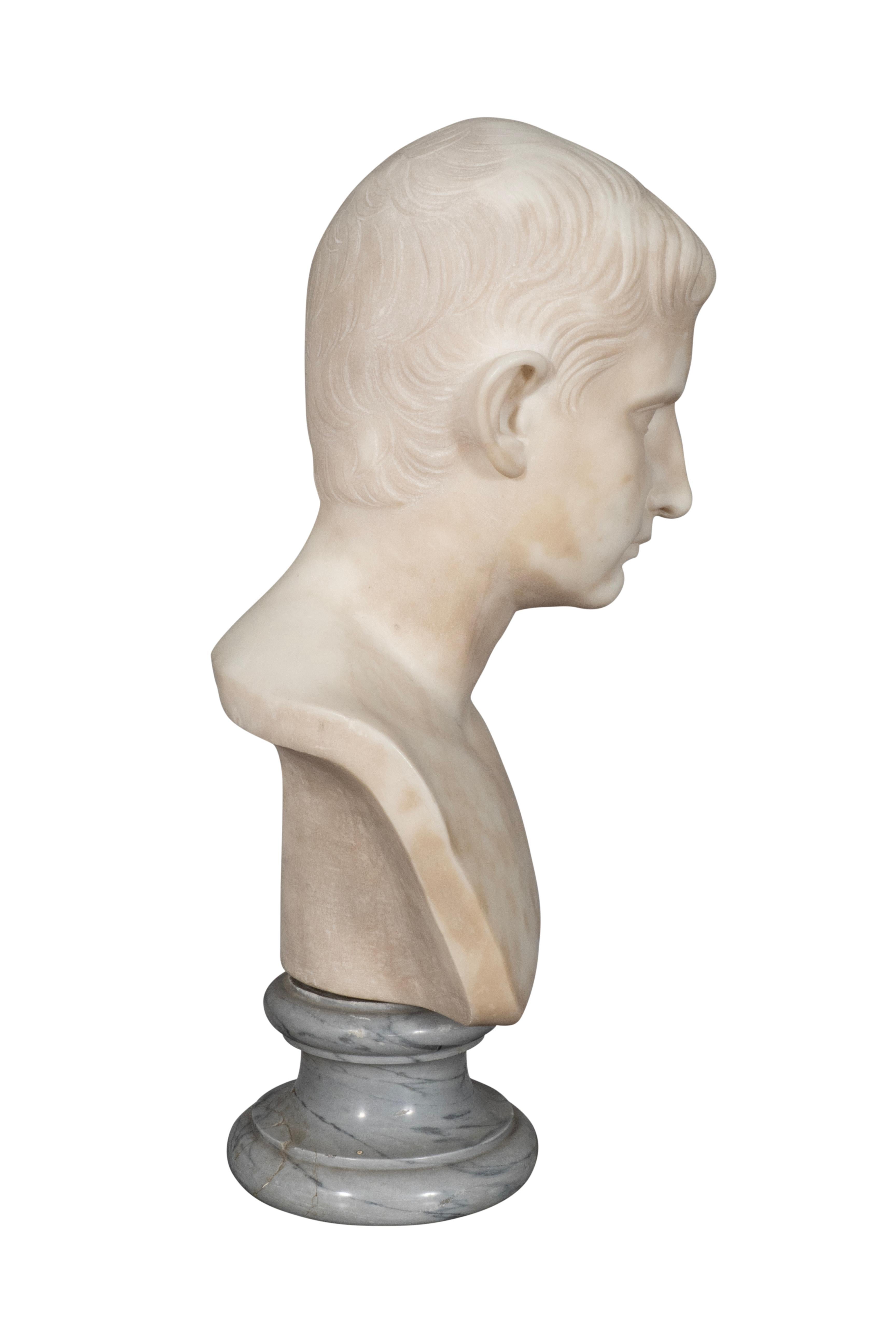 Busto de mármol italiano de César Augusto Grand Tour en venta